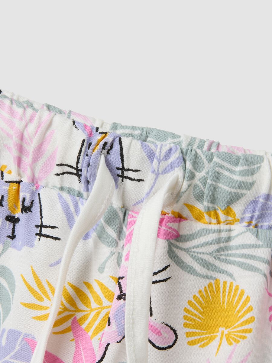 Multicolour organic cotton floral shorts for baby girl_2