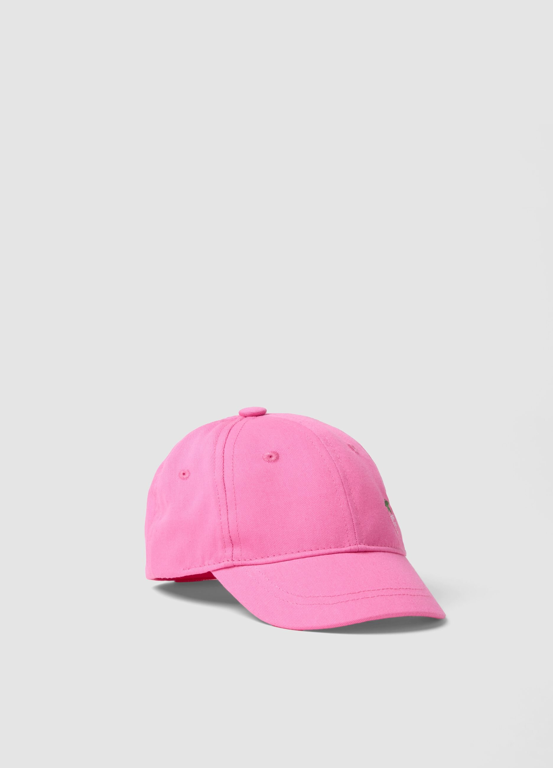 Pink pure cotton baby girl's cap with strawberry