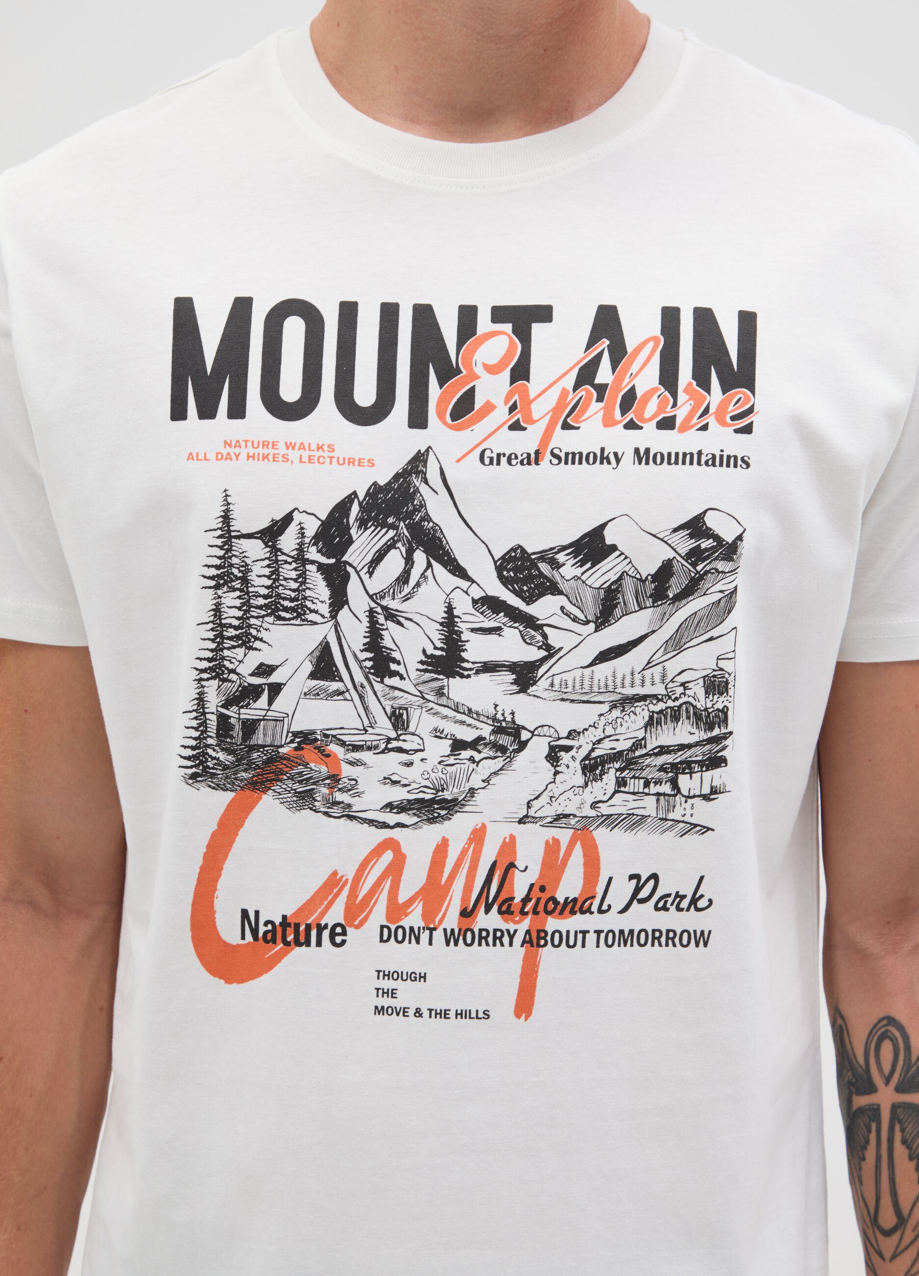 Men's regular fit white pure cotton T-shirt