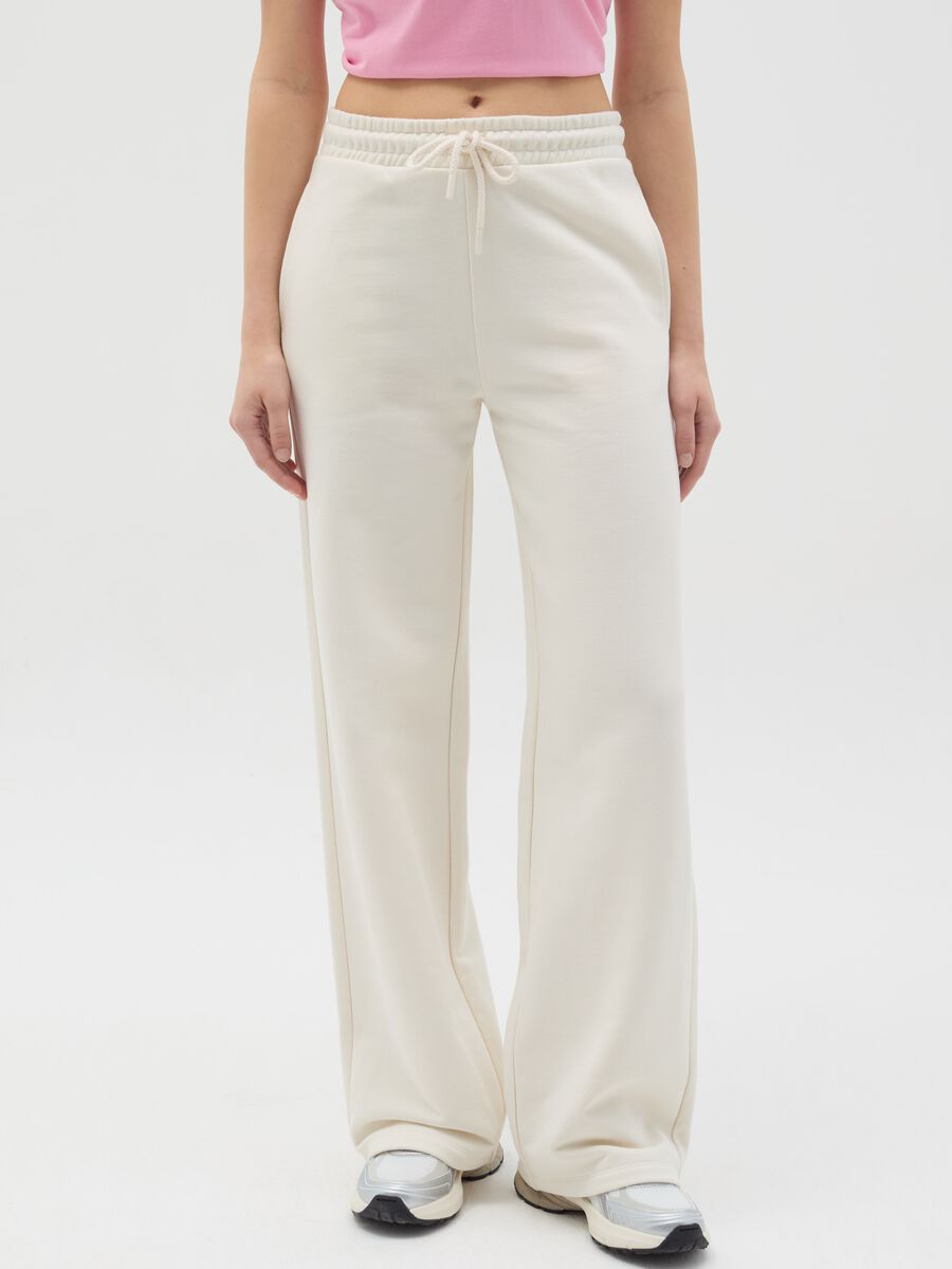 Essential straight-fit joggers with drawstring_1