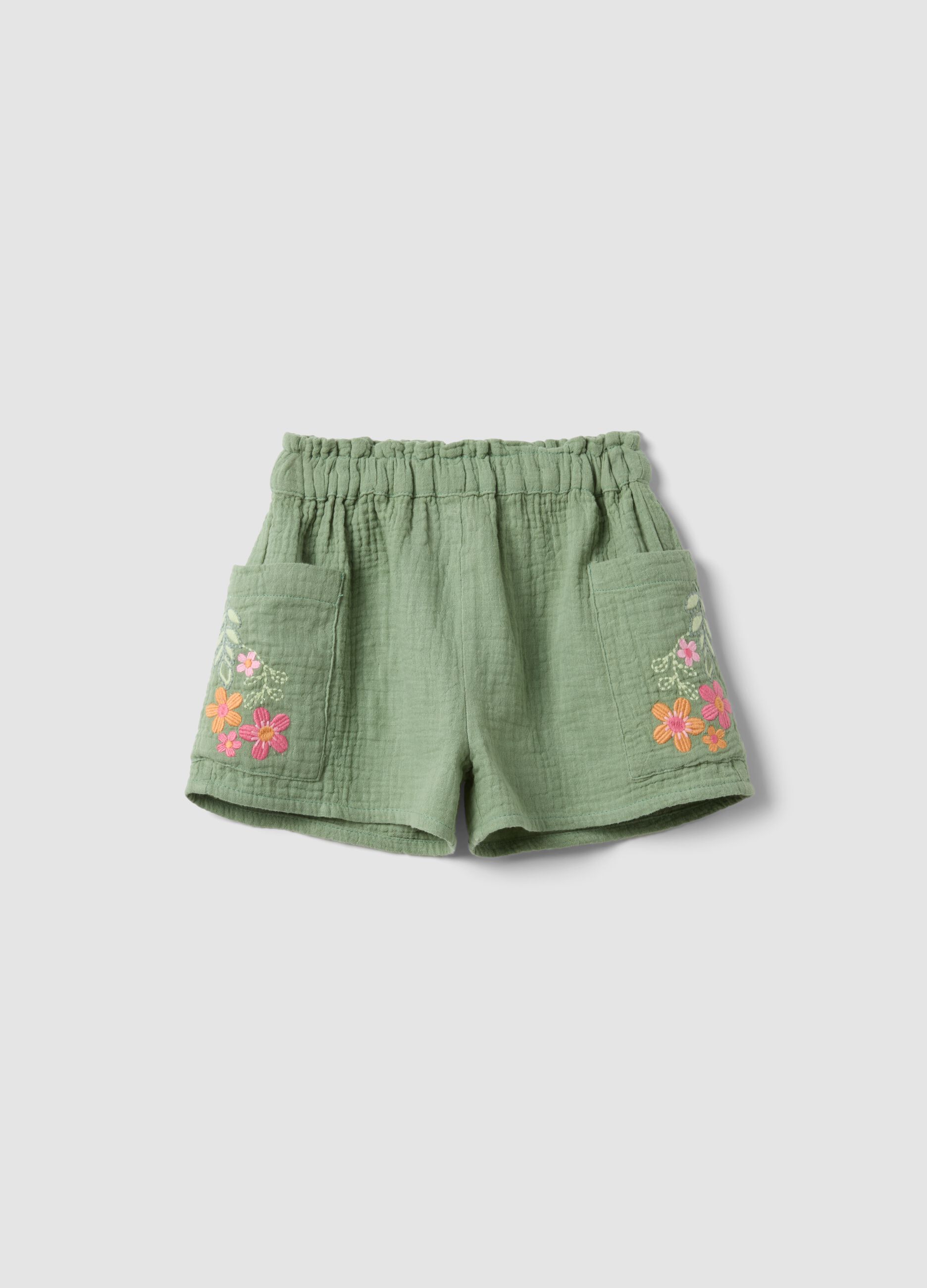 Green pure cotton shorts with floral embroidery for baby girl, regular fit