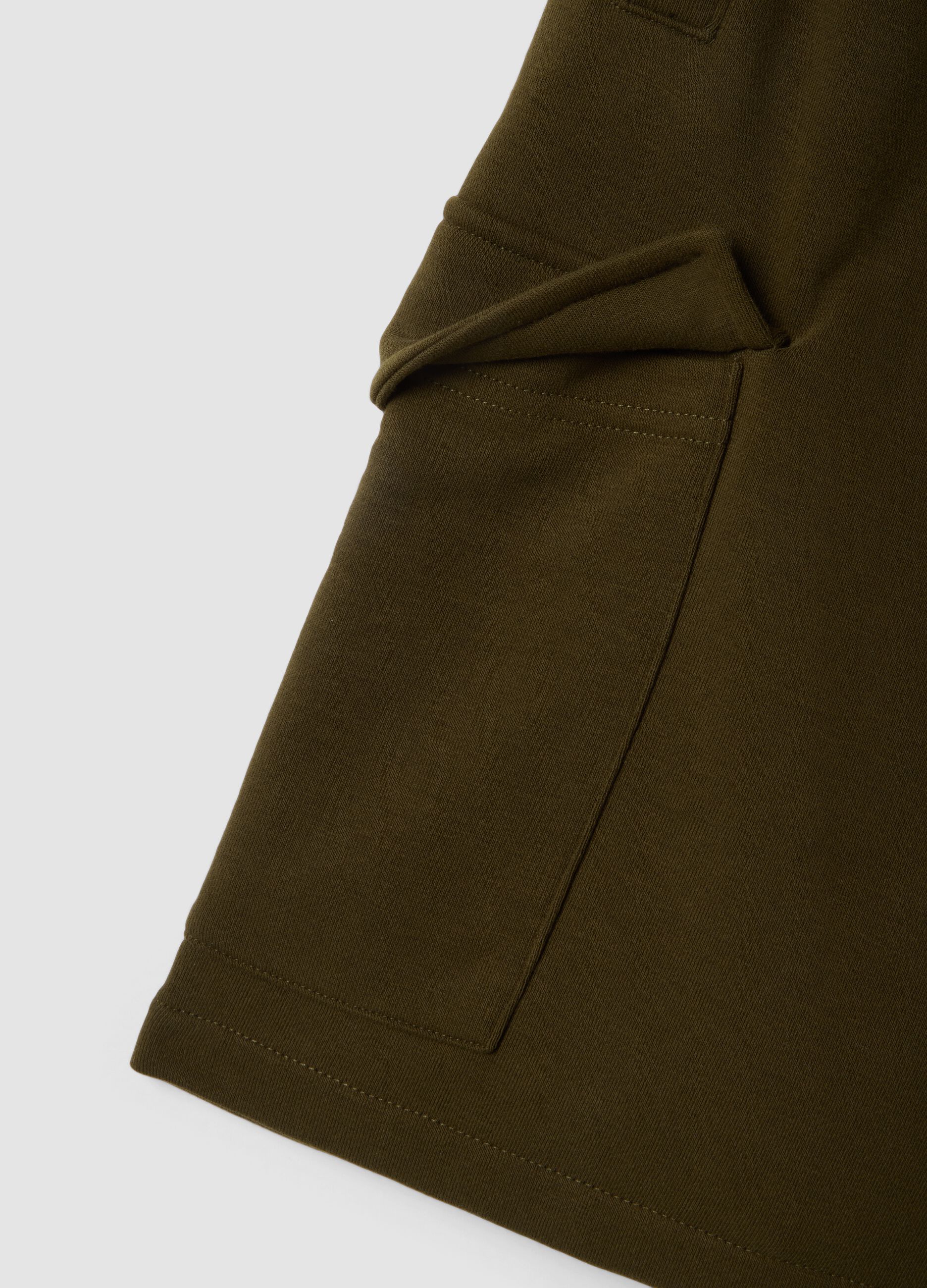 Green cotton-blend cargo Bermuda shorts