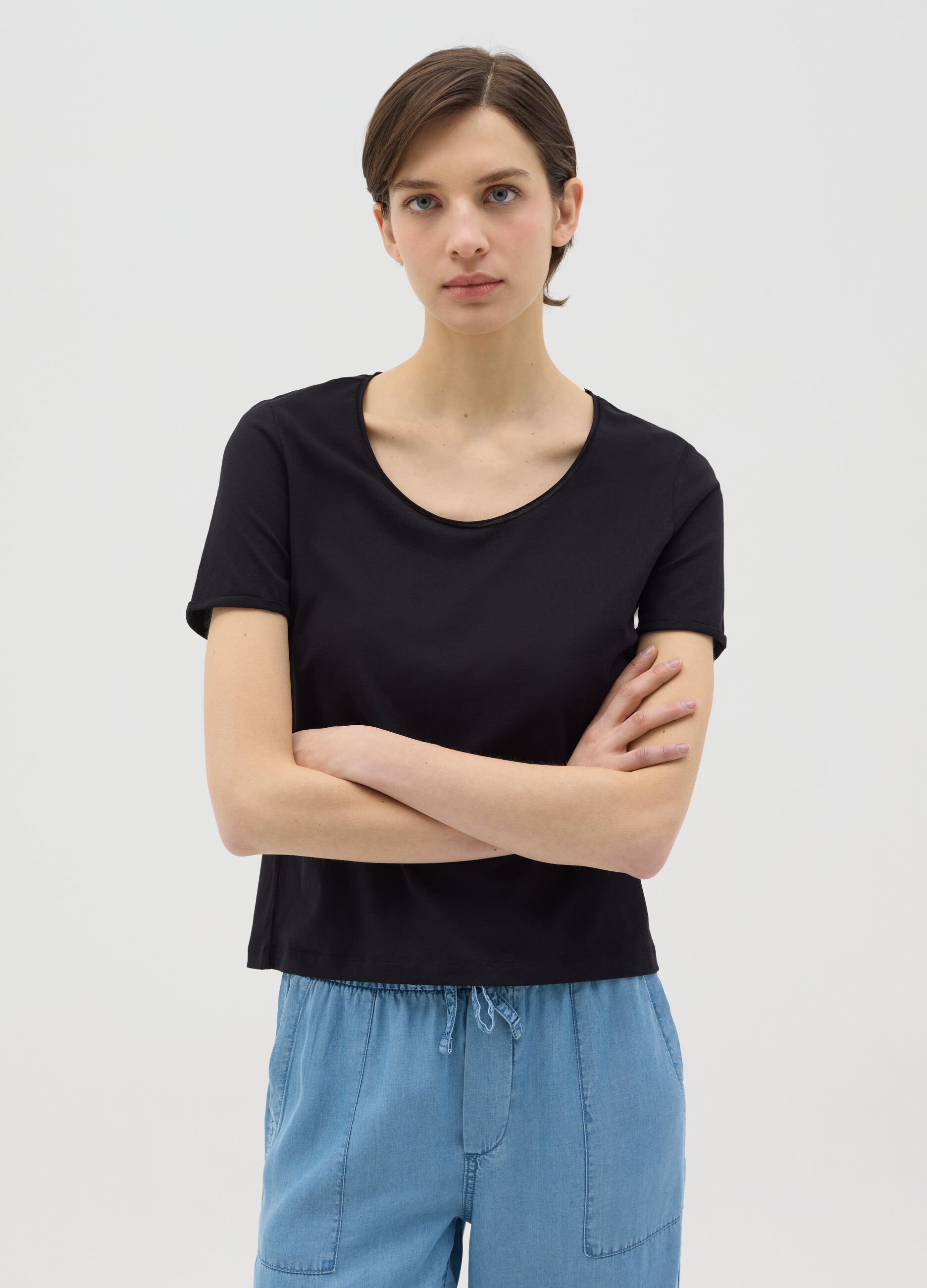 Black relaxed-fit T-shirt in cotton