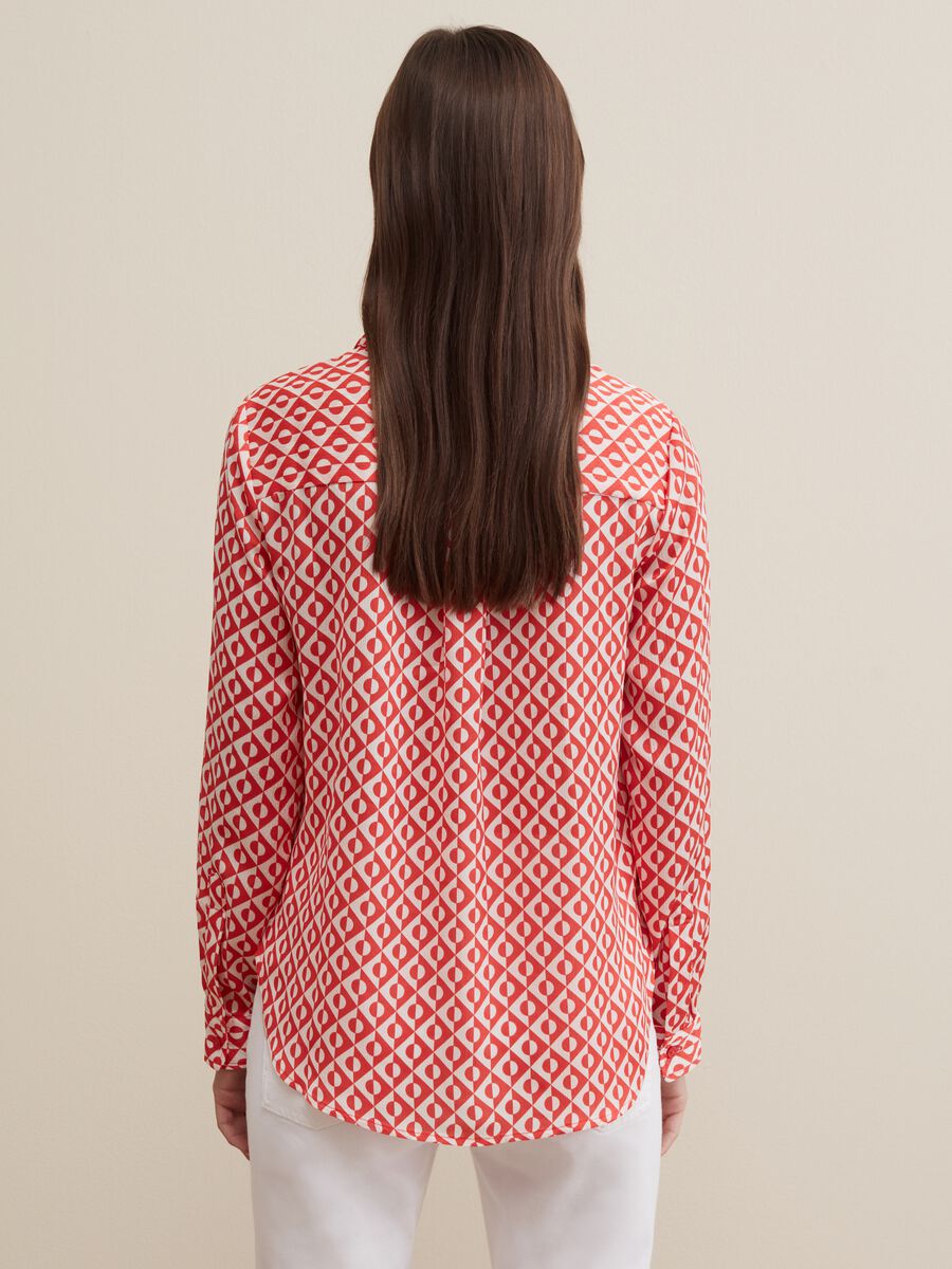 Blusa con stampa optical_2
