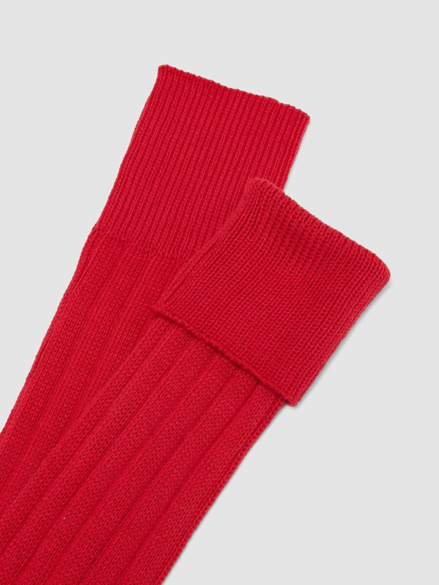 Red long ribbed socks in pure cotton_2