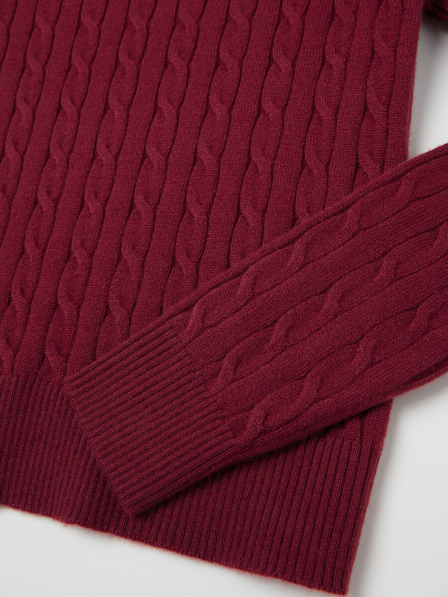 Pullover with cable-knit design_5