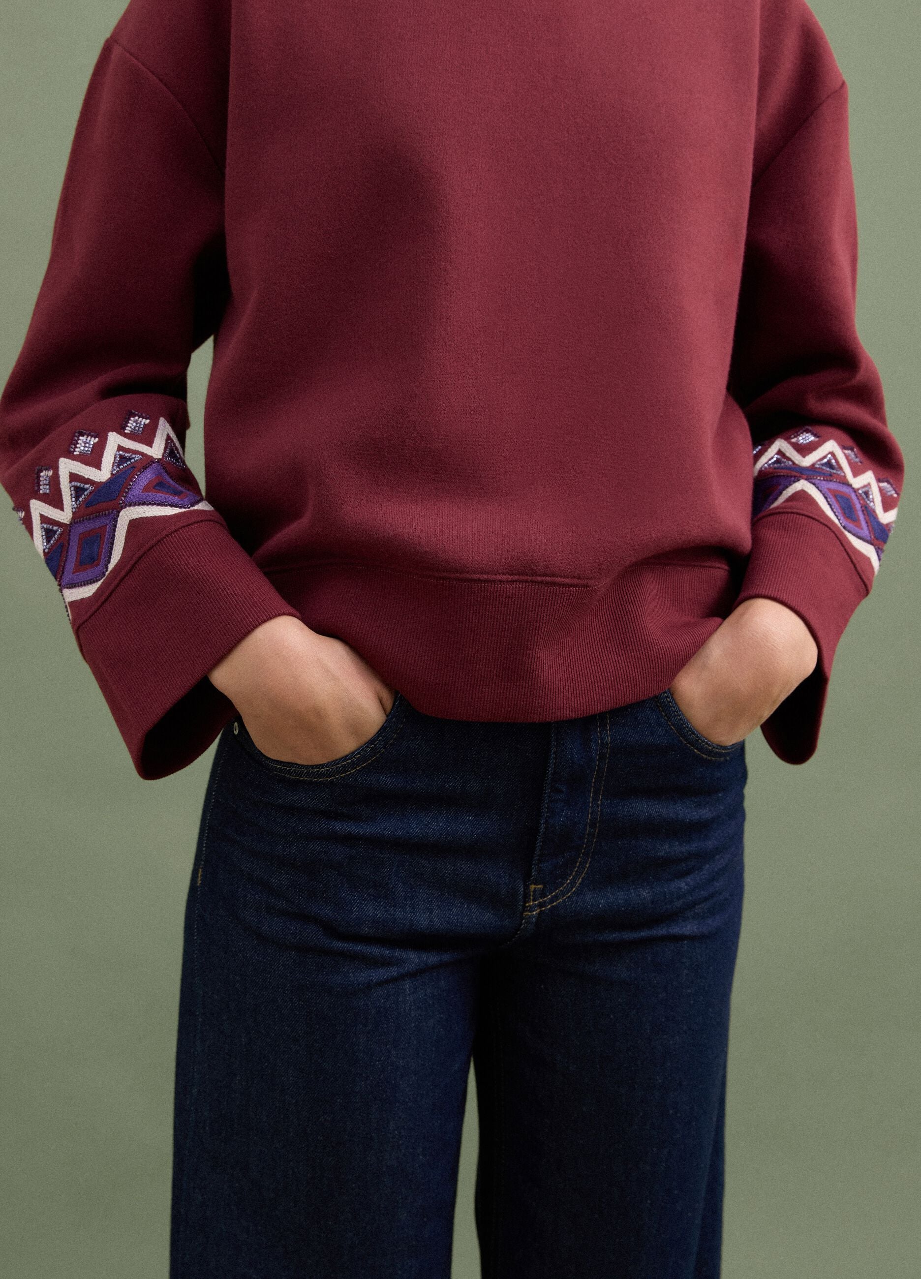 Felpa rossa in misto cotone con fantasia regular fit