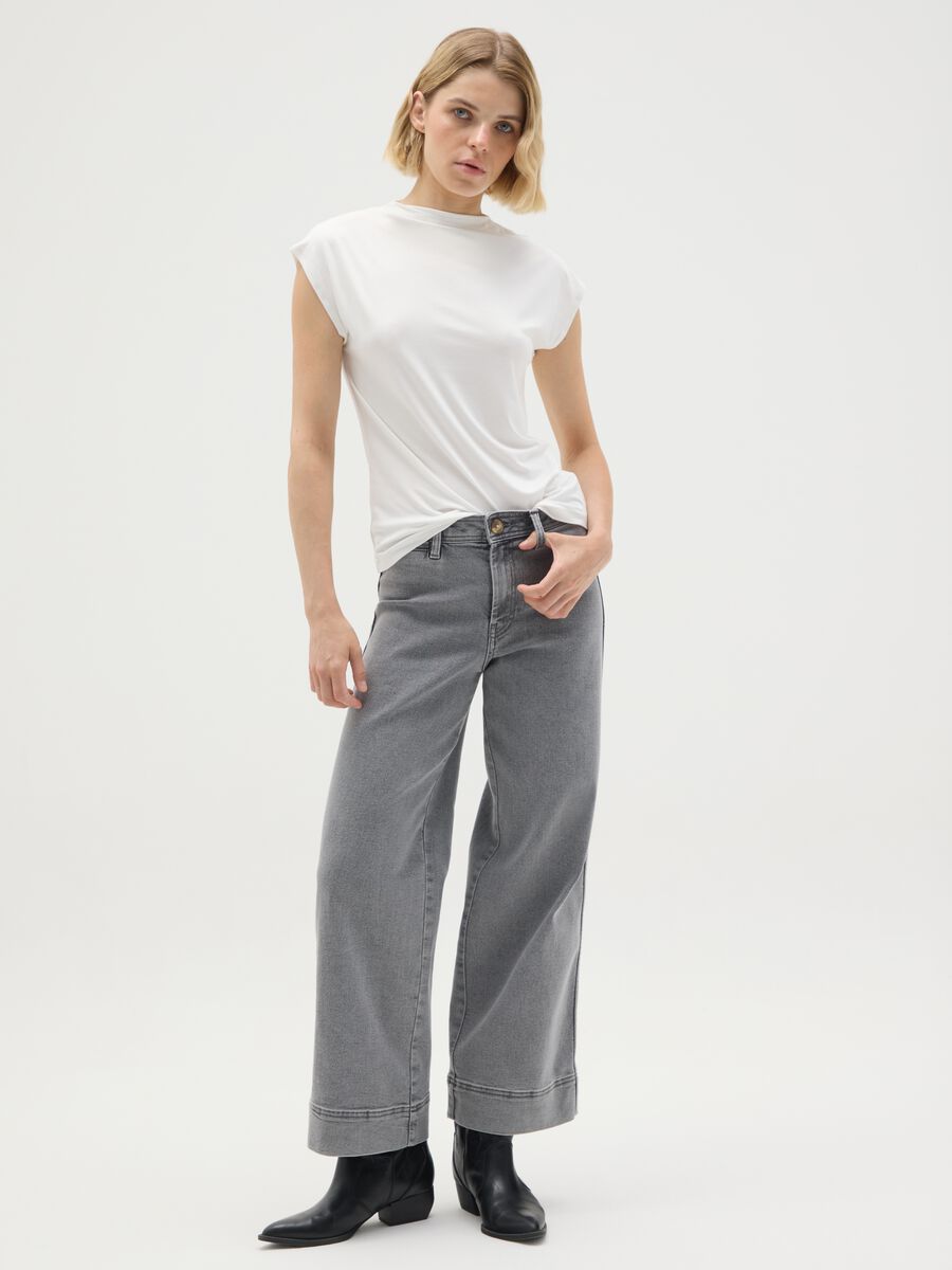White viscose blend top, regular fit_1