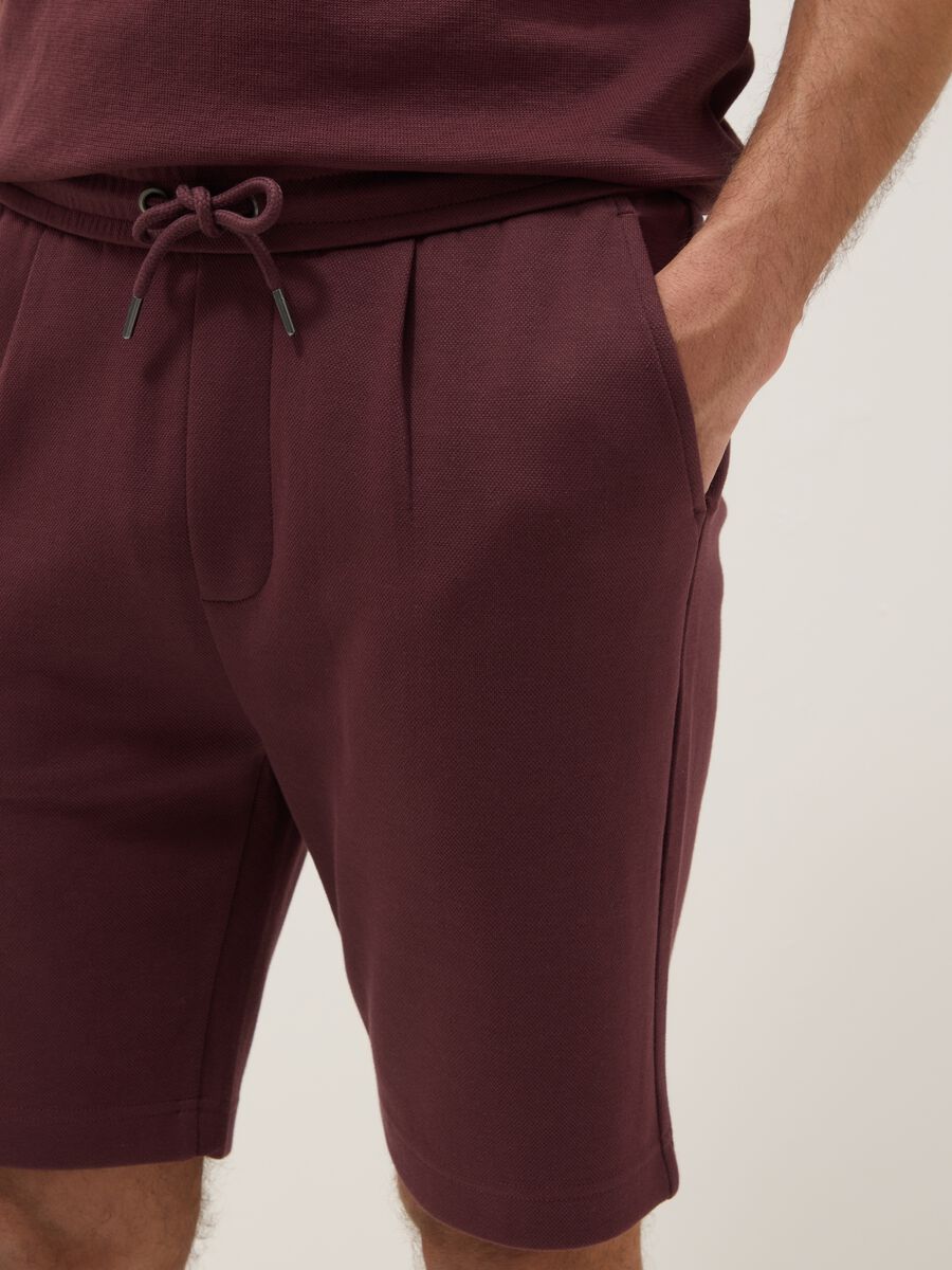 Shorts in puro cotone marrone regular fit con coulisse_3