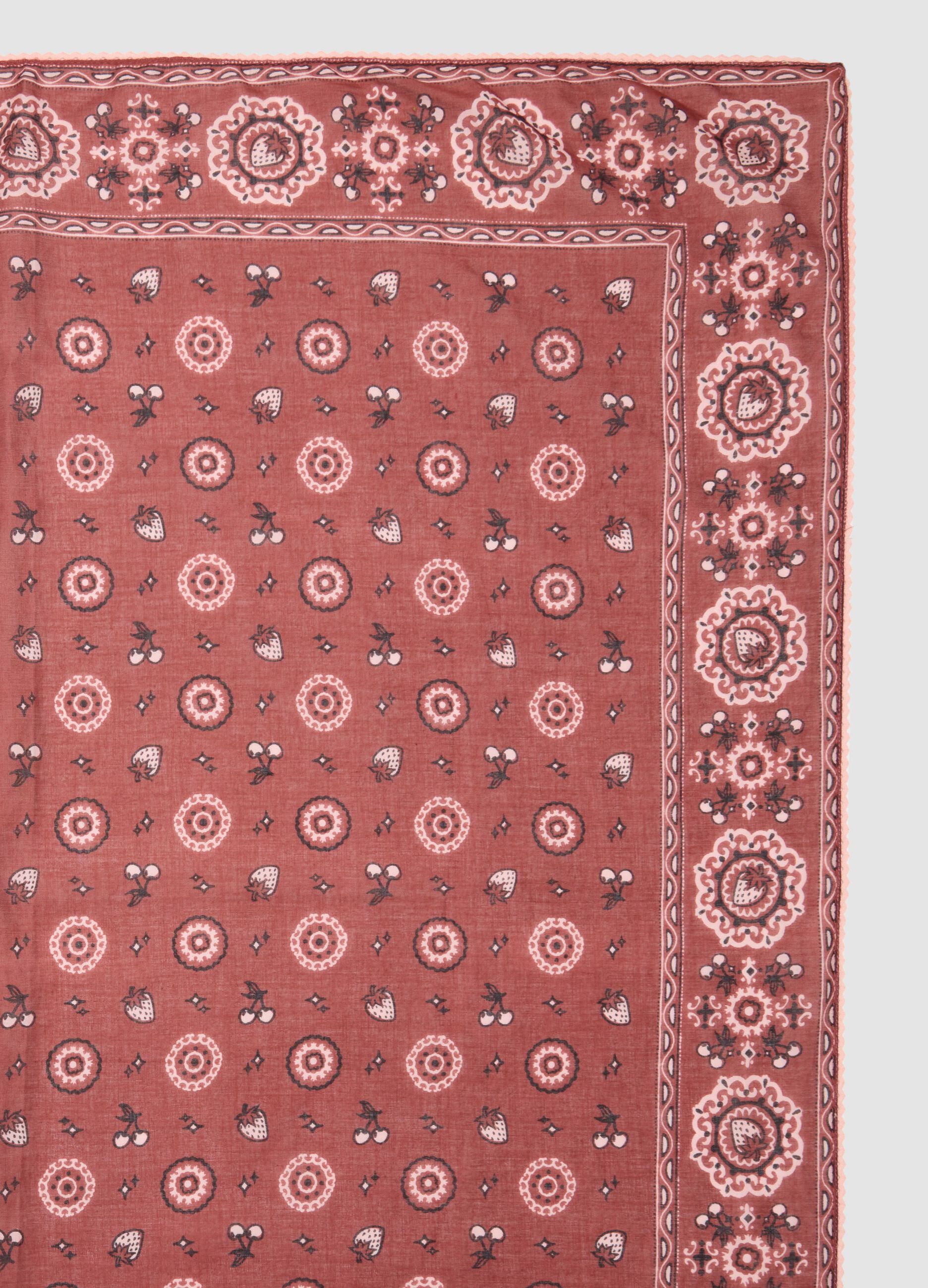 Red bandana in pure cotton