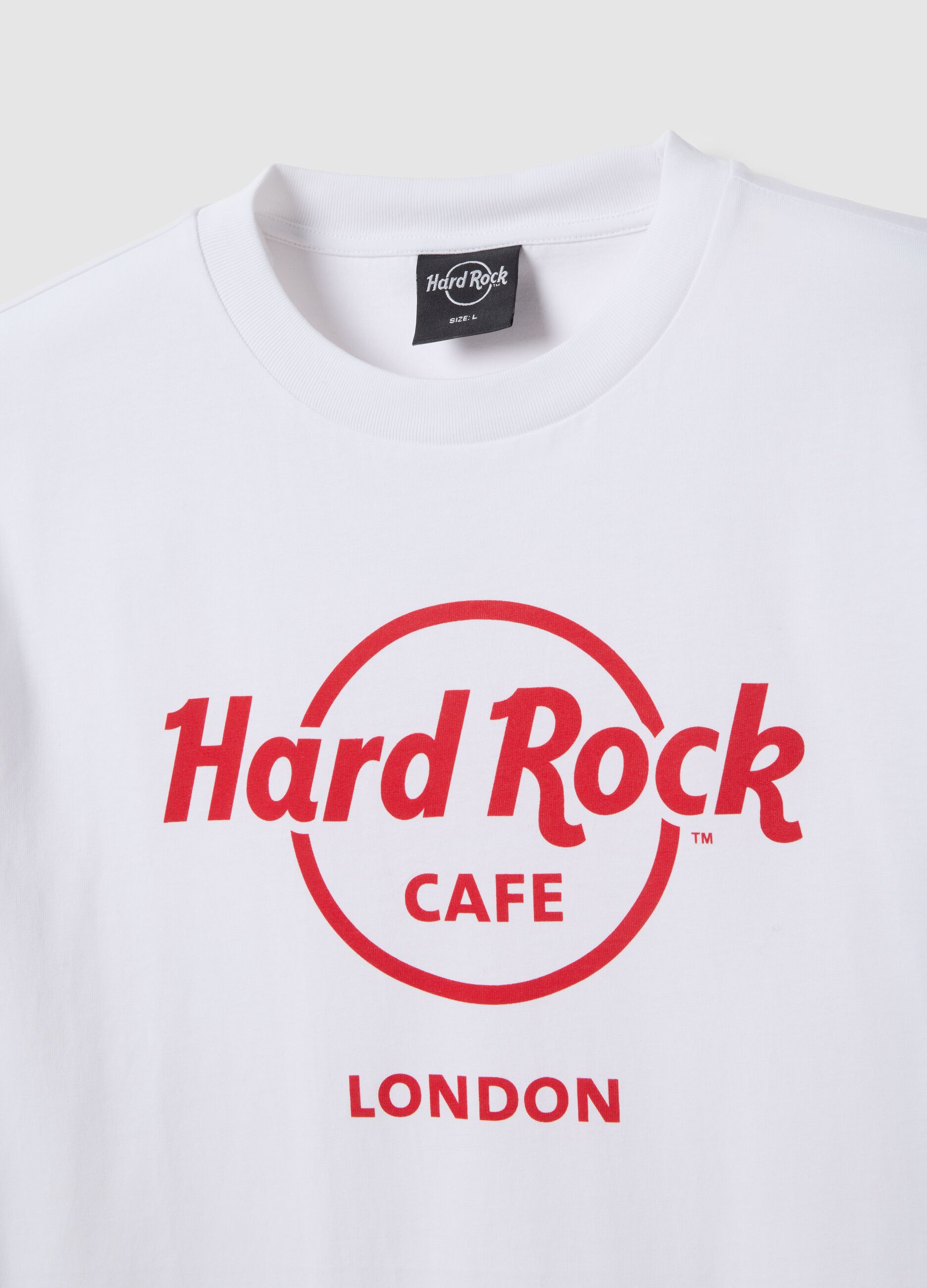 White pure cotton regular fit T-shirt with Hard Rock Cafe logo