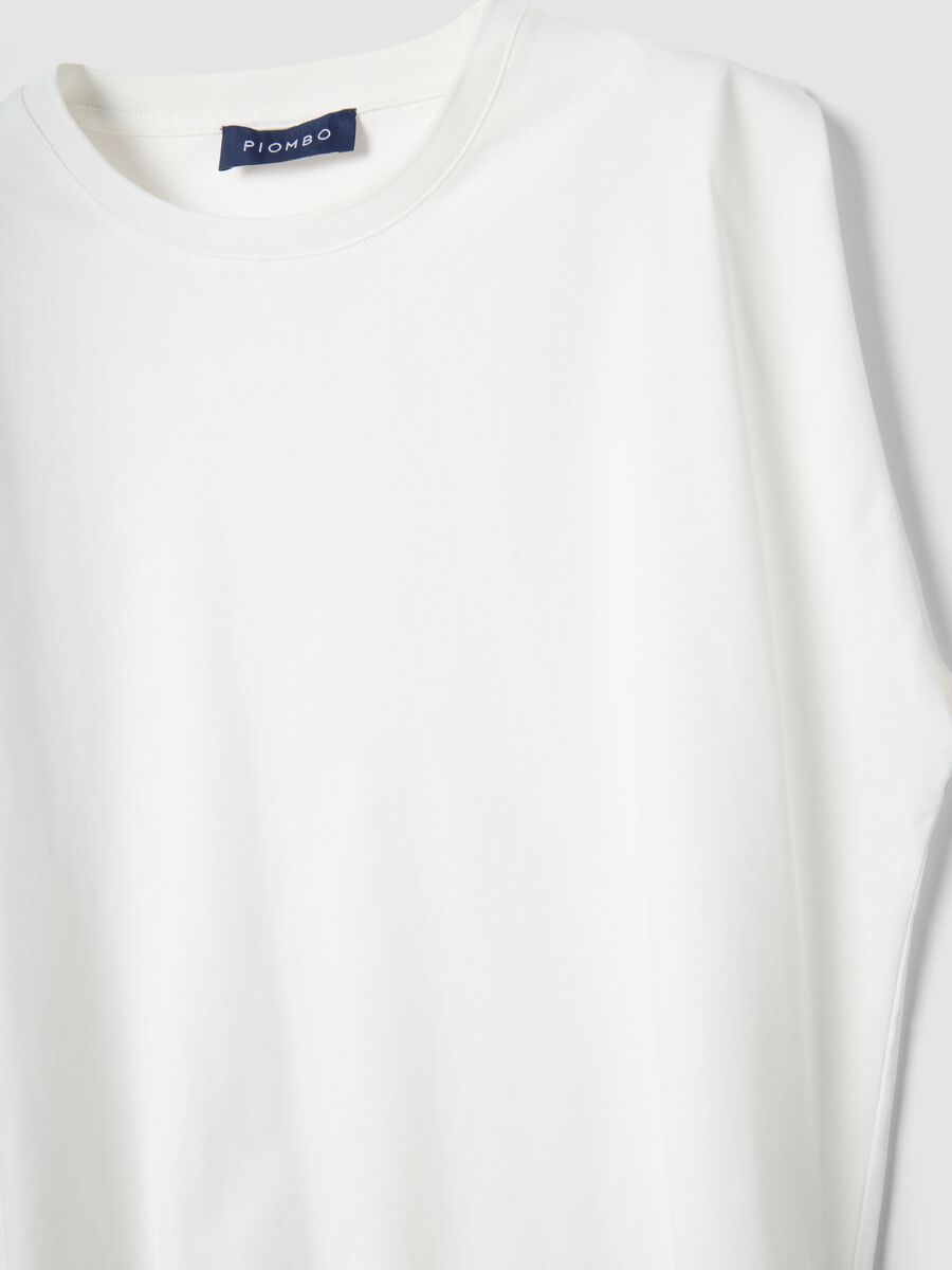 White Sleeveless Cotton-Blend Regular Fit T-shirt_5