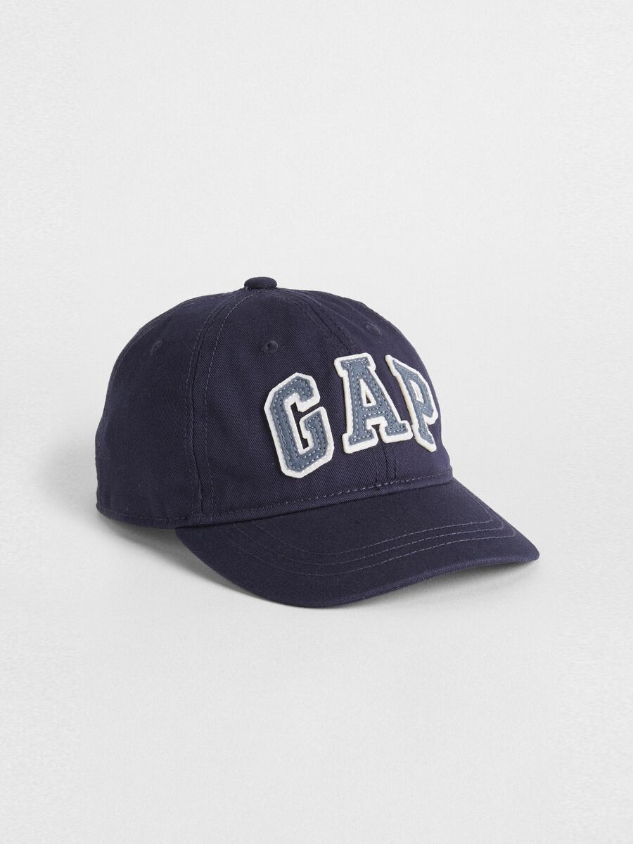 Baseball cap with logo patch_0