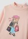 T-shirt rosa in puro cotone organico con collo rialzato e stampa orsetto_2