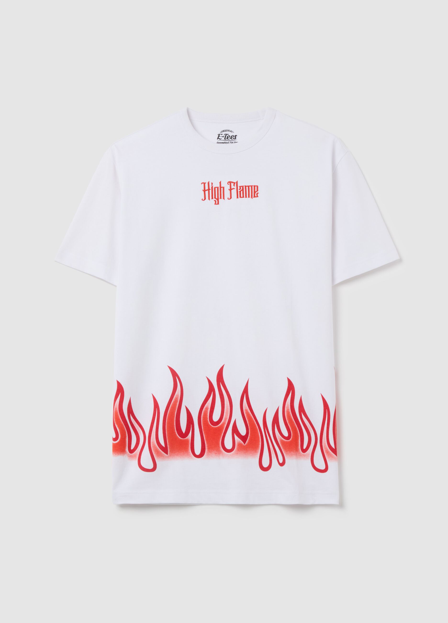 White short-sleeved T-shirt with flames print