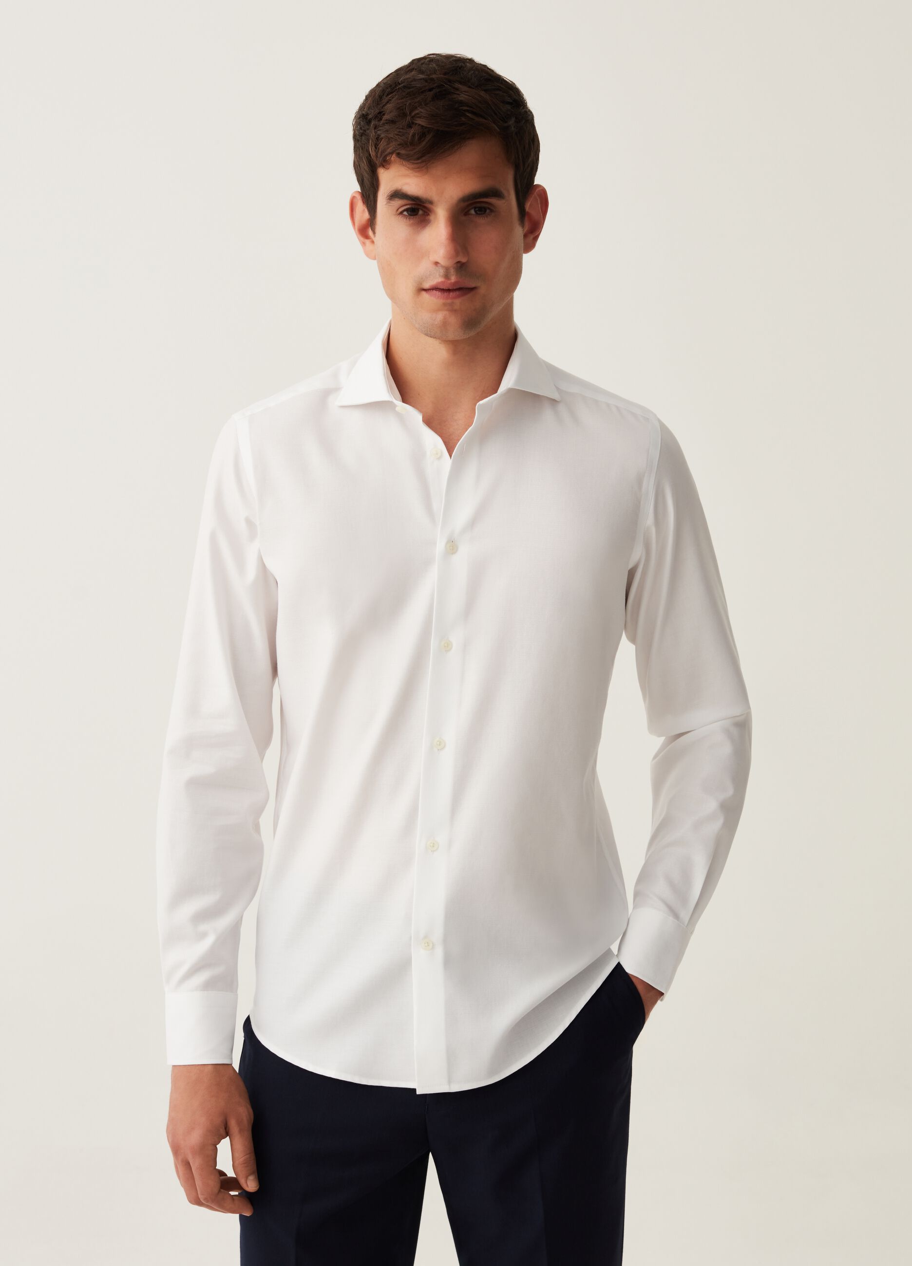 Camicia slim fit in cotone oxford no stiro