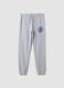 Grey pure cotton joggers with varsity print for boys_3