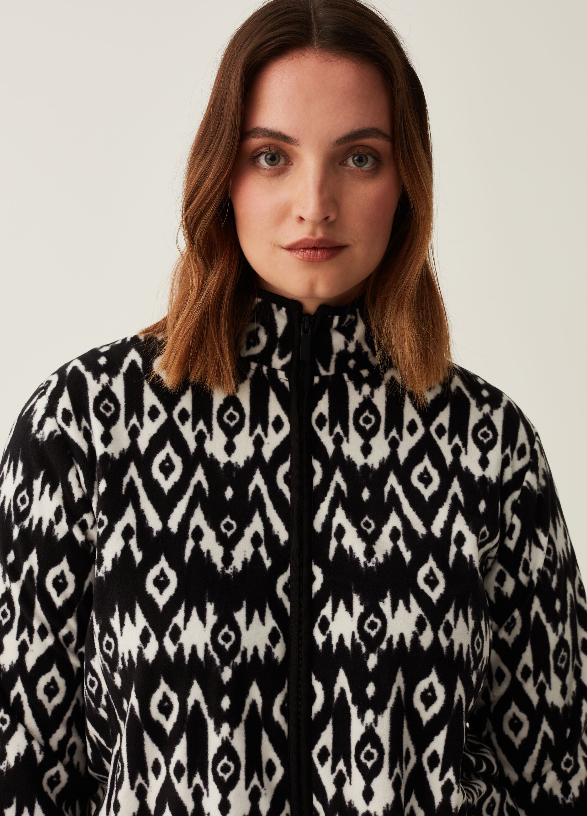 Full-zip in pile fantasia ikat Curvy_1