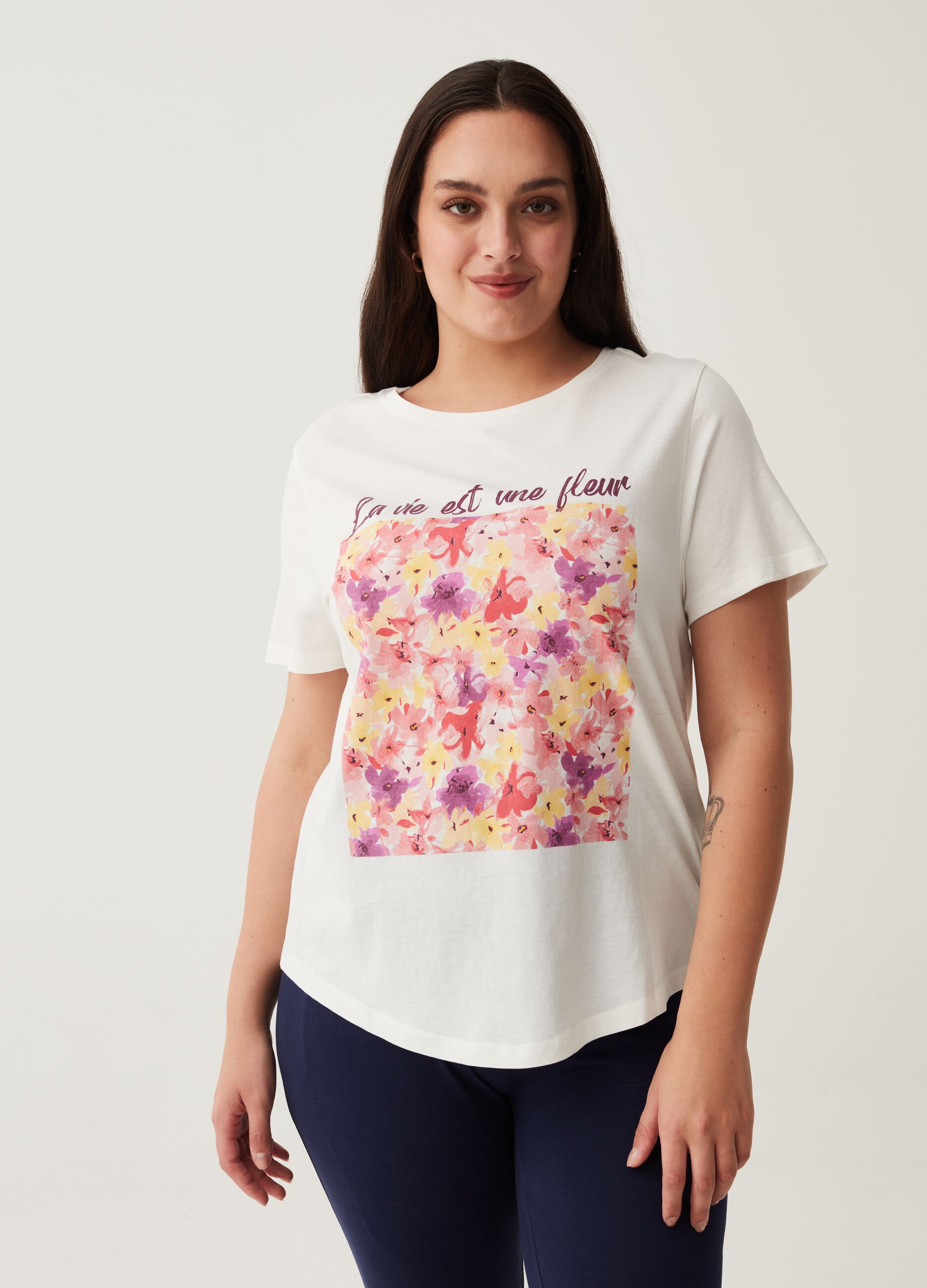T-shirt in cotone con stampa Curvy_1