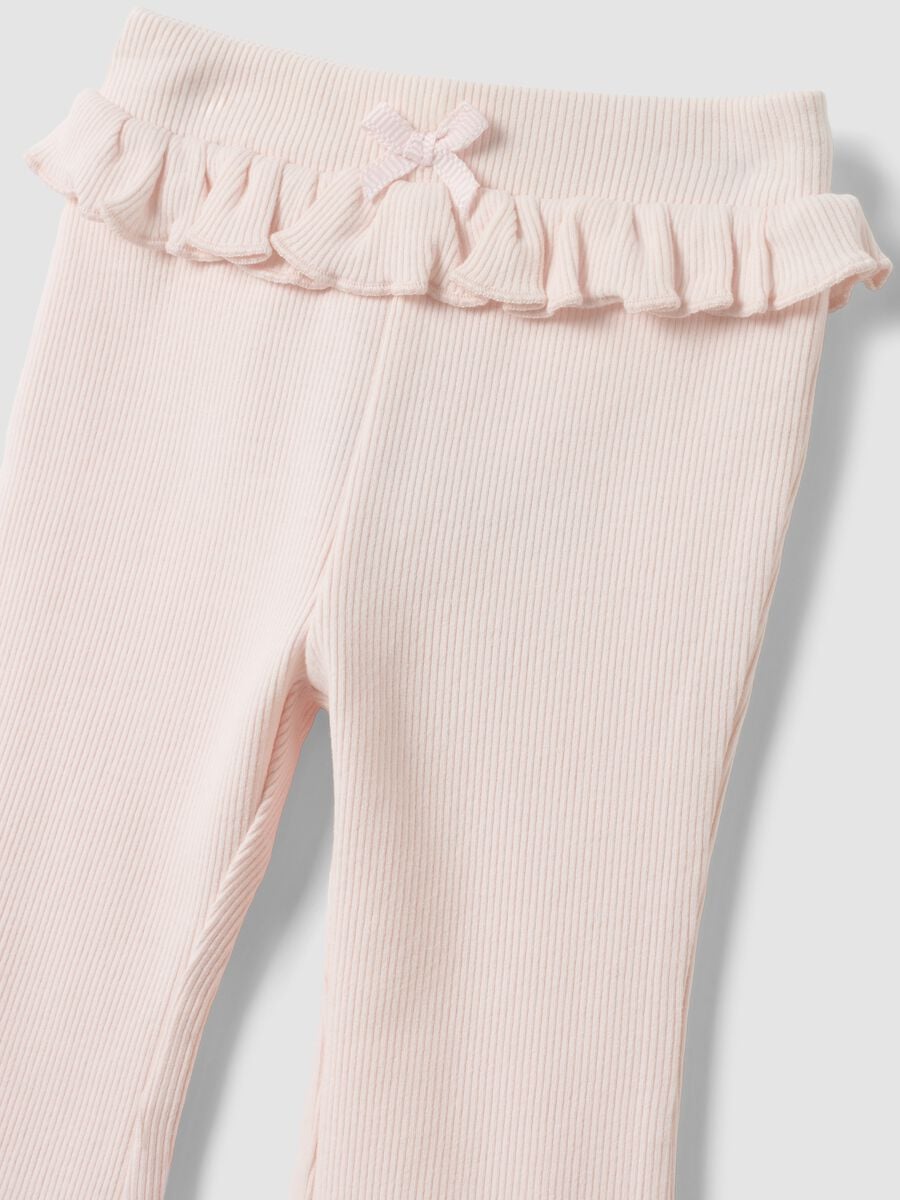 Leggings flare fit rosa a costine svasati in cotone organico per neonata_2