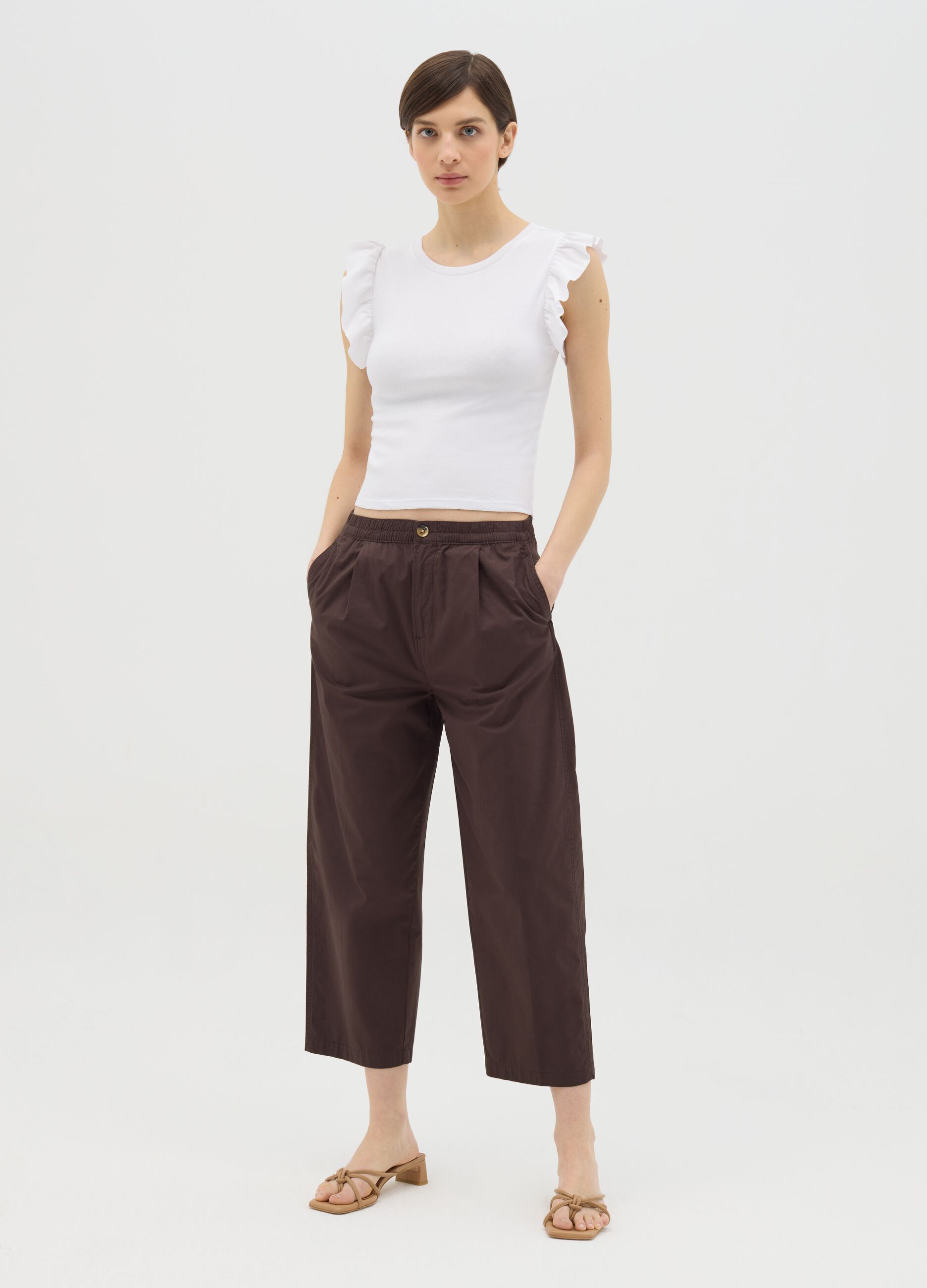 White cotton T-shirt with ruffles