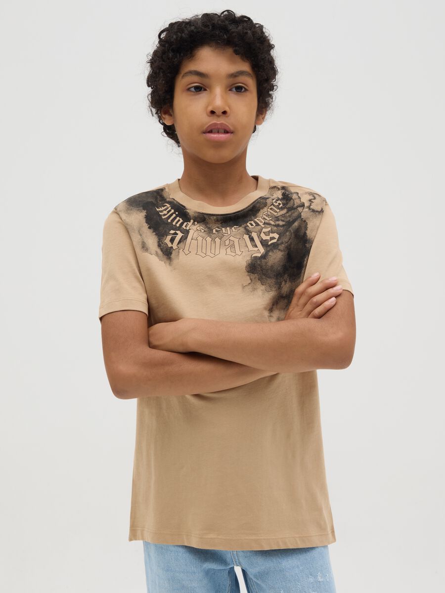 Brown T-shirt in cotton with lettering print_0
