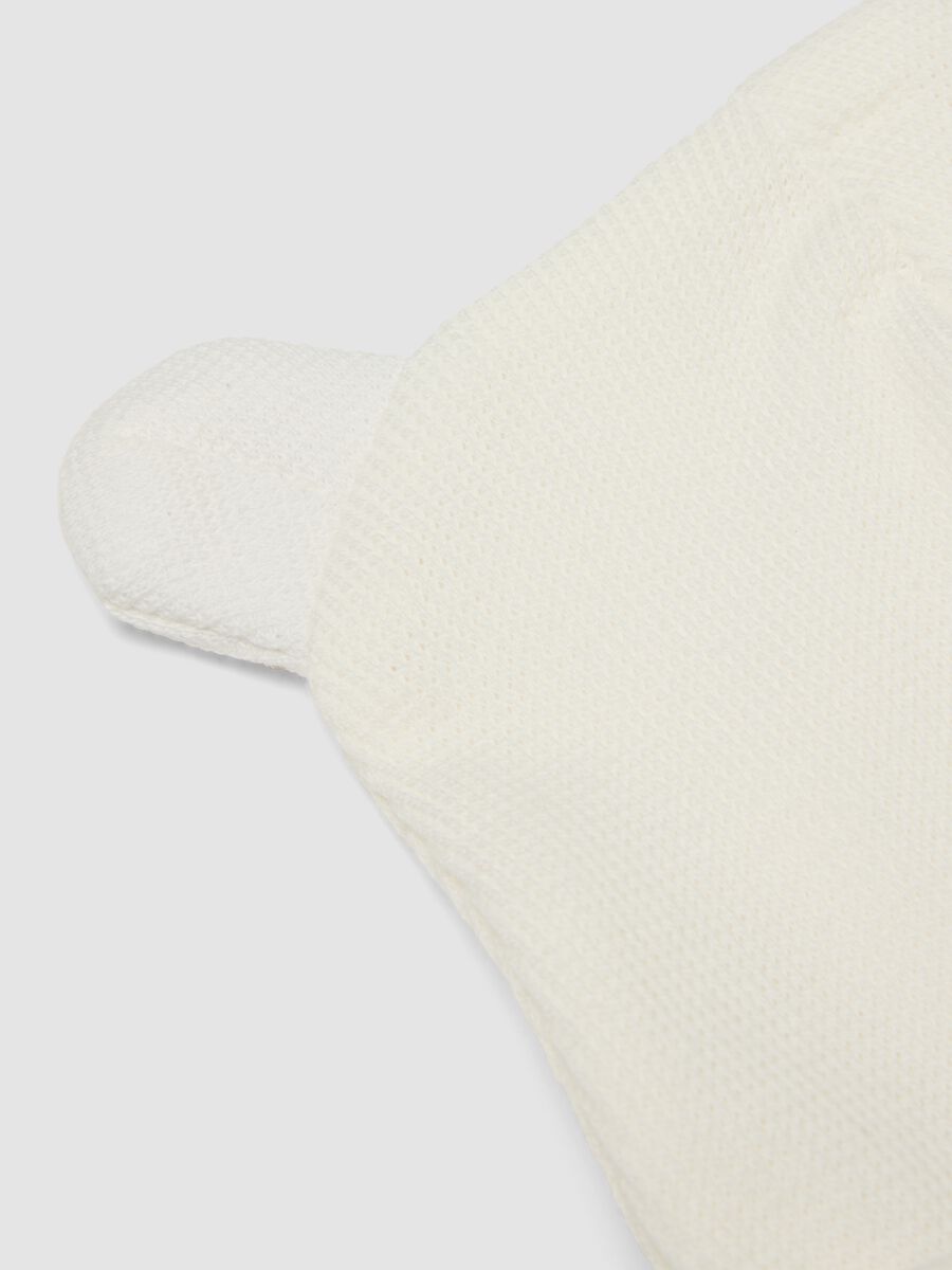 White hat in pure organic cotton jersey_2
