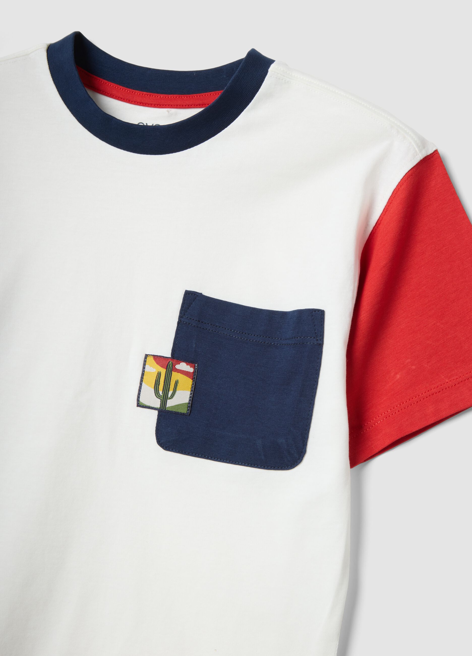 White and blue pure cotton set with T-shirt and shorts