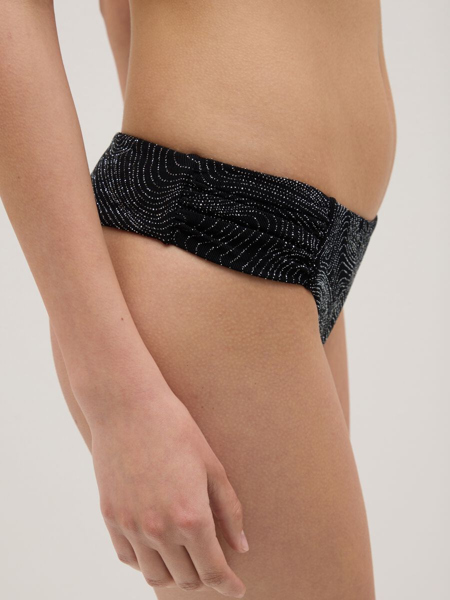 Black Brazilian-cut bikini briefs with lurex motif_3