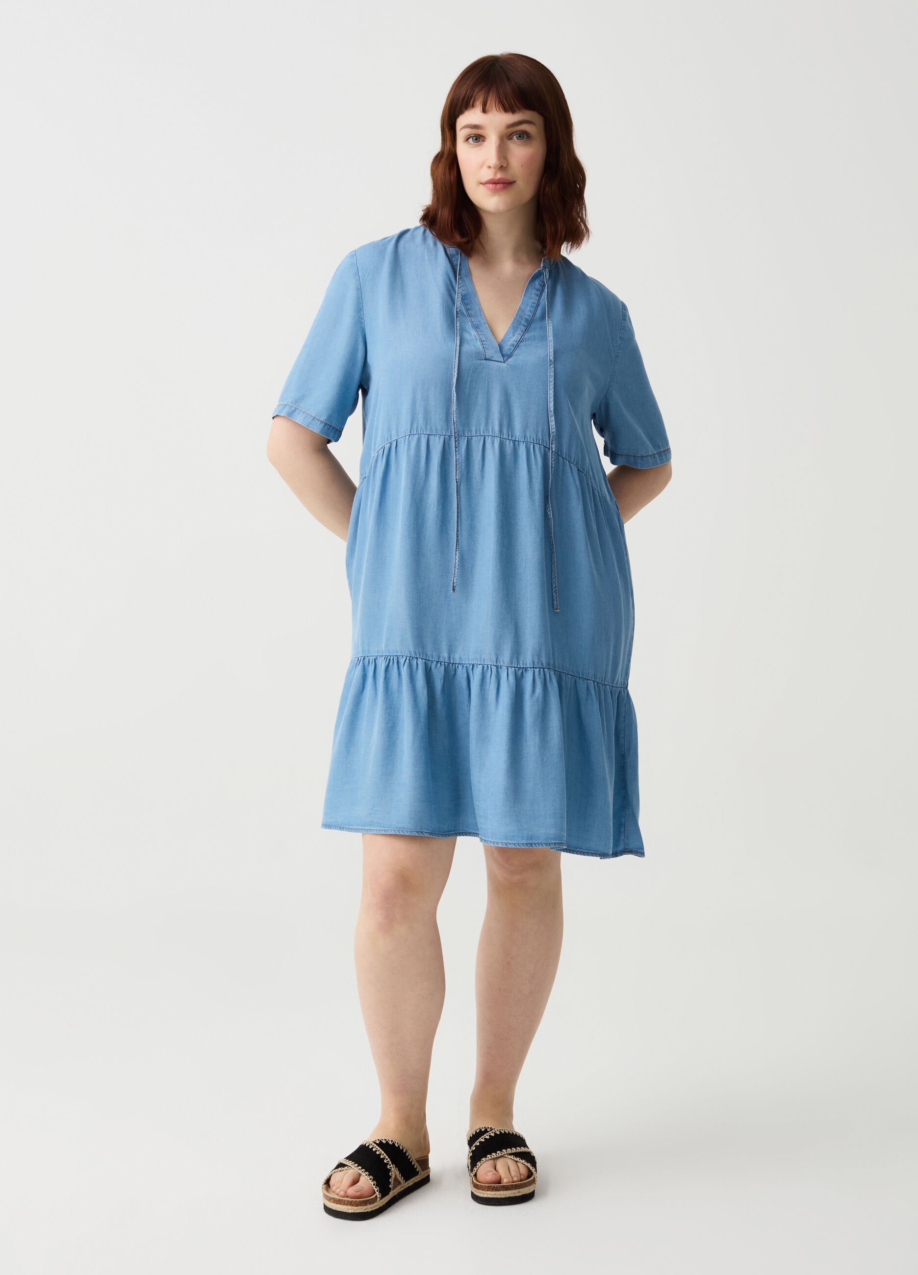 Curvy denim-effect short tiered dress