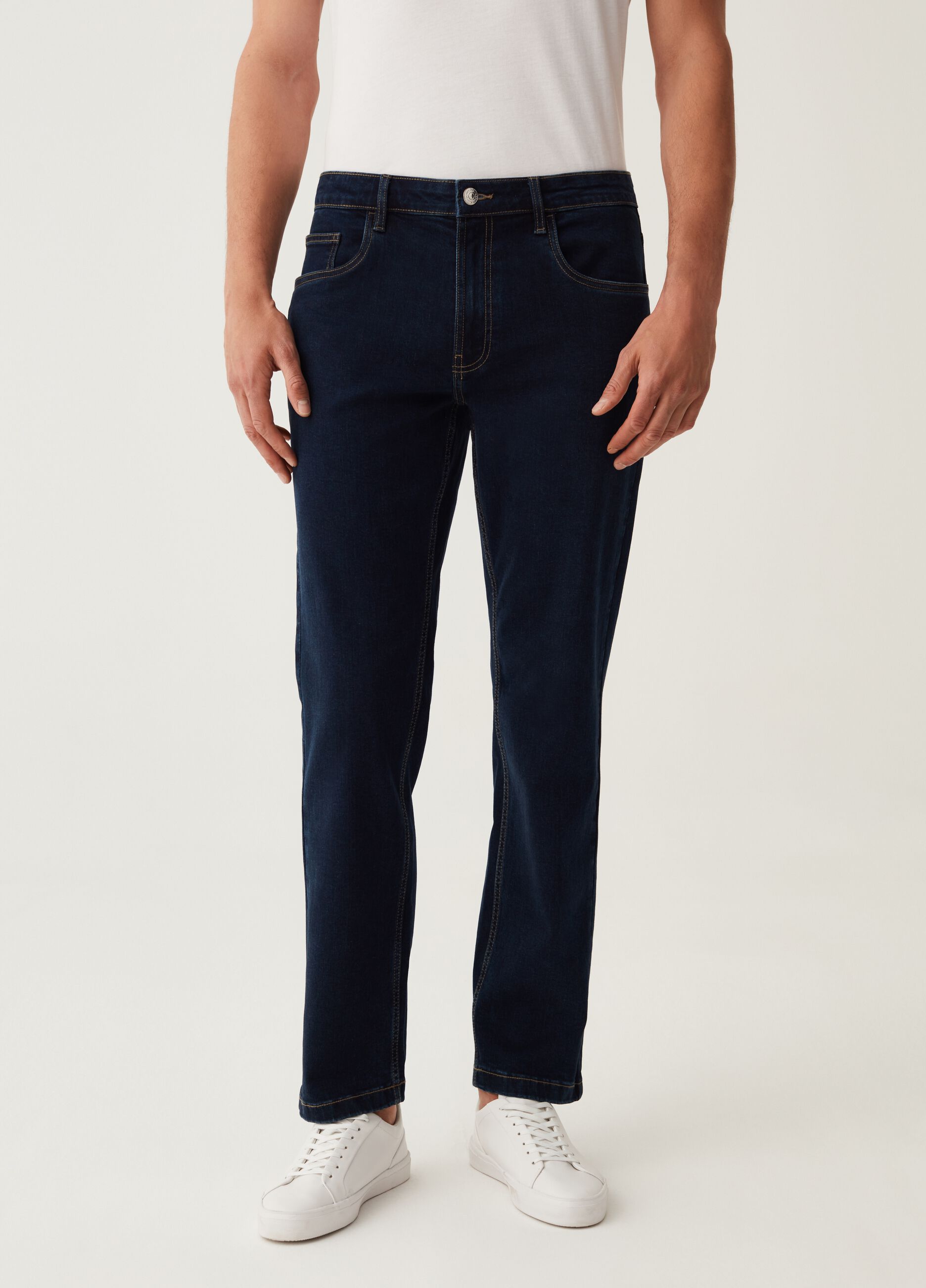 Jeans regular fit con trama cross hatch_1