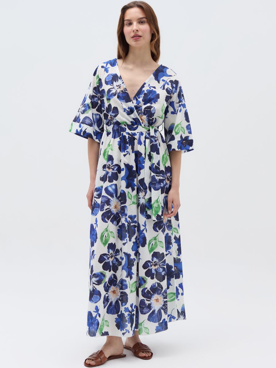 Long dress with floral pattern and belt_0