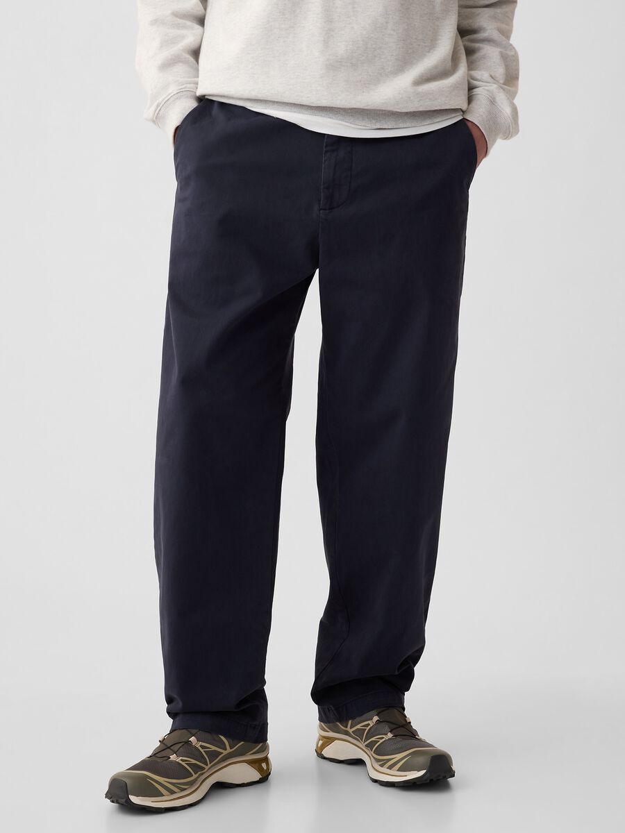 Pantalone baggy fit in cotone stretch_1