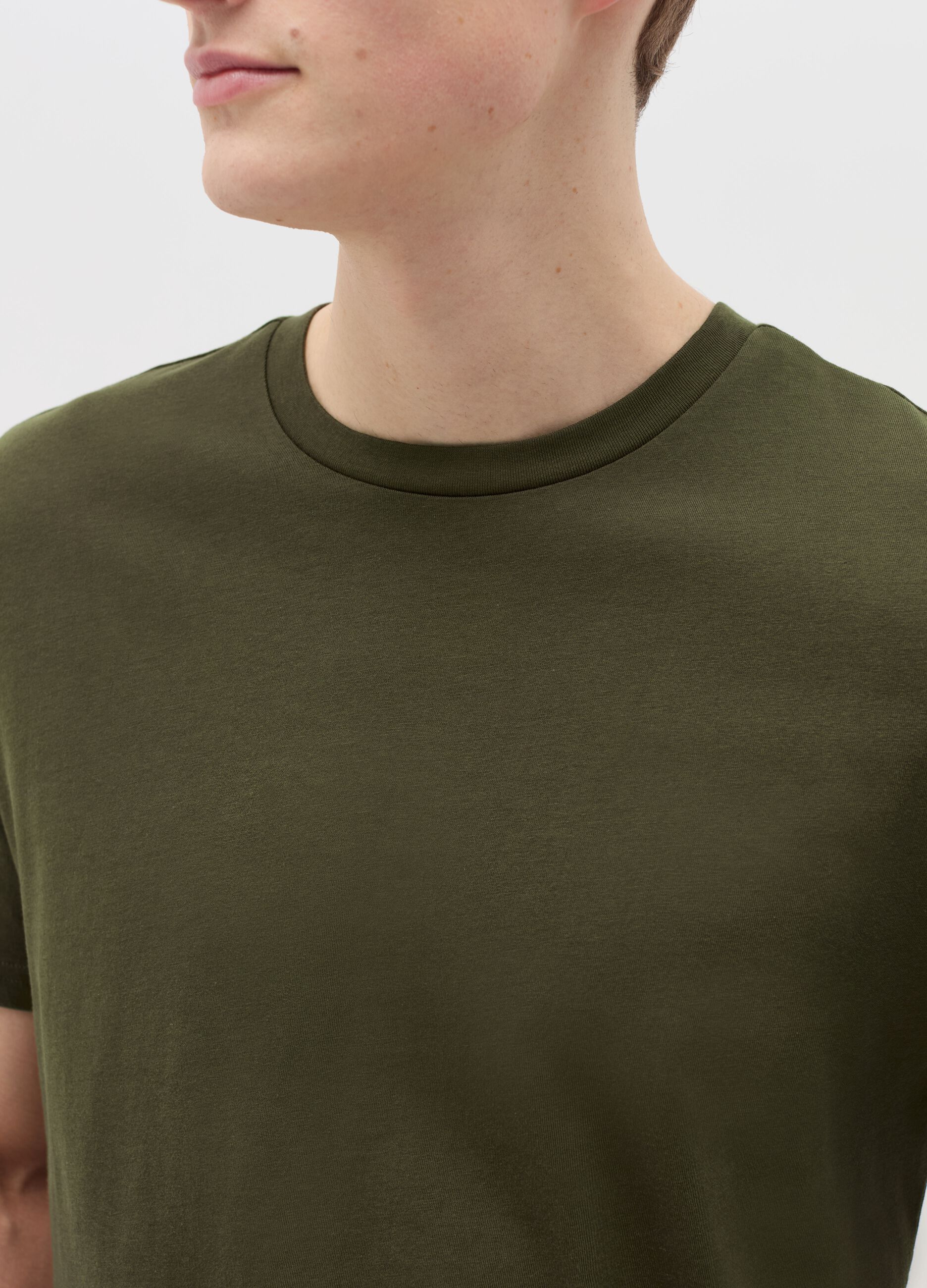 T-shirt regular fit in cotone 