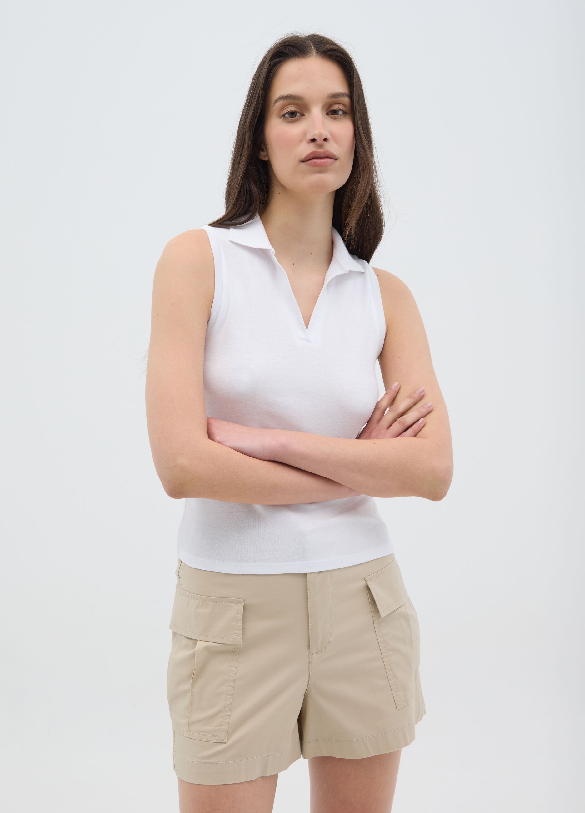 Maglia smanicata da donna in puro cotone bianca slim fit