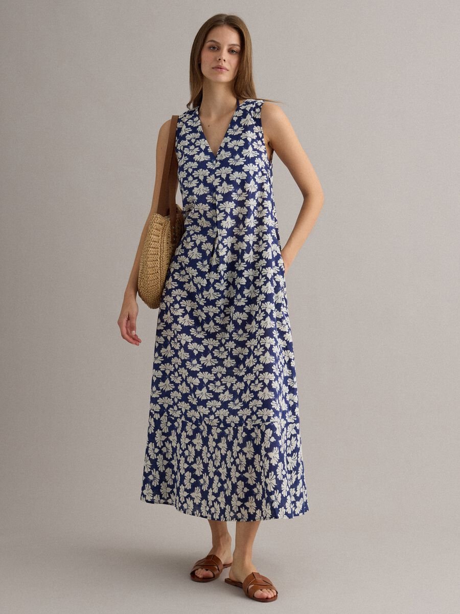 Blue pure cotton maxi dress with V-neck and floral print_0