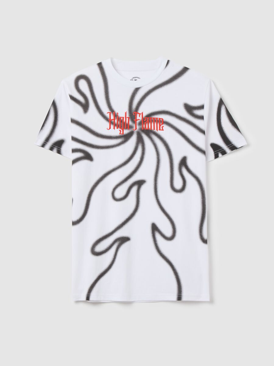 White and black T-shirt with flames print_4