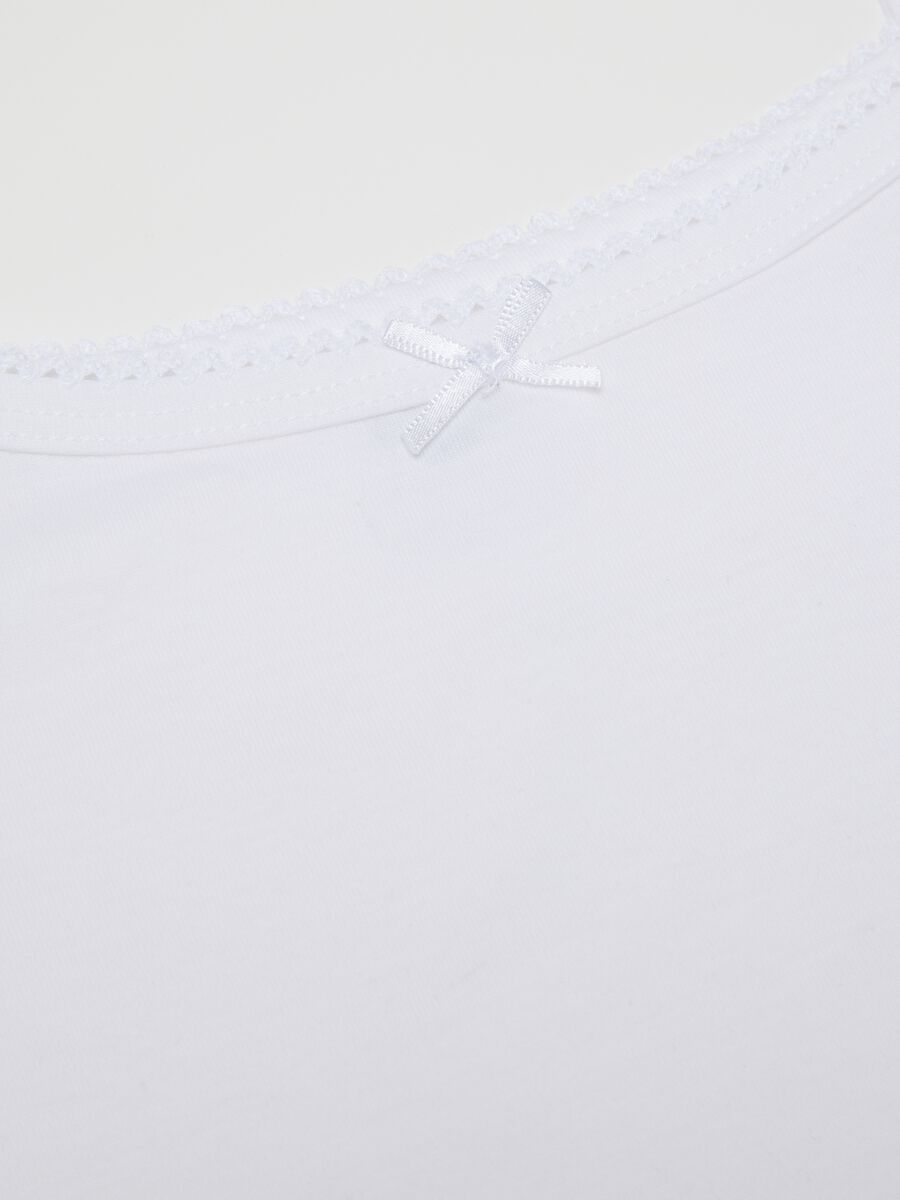 Girl's pure cotton white tank tops in regular fit_2