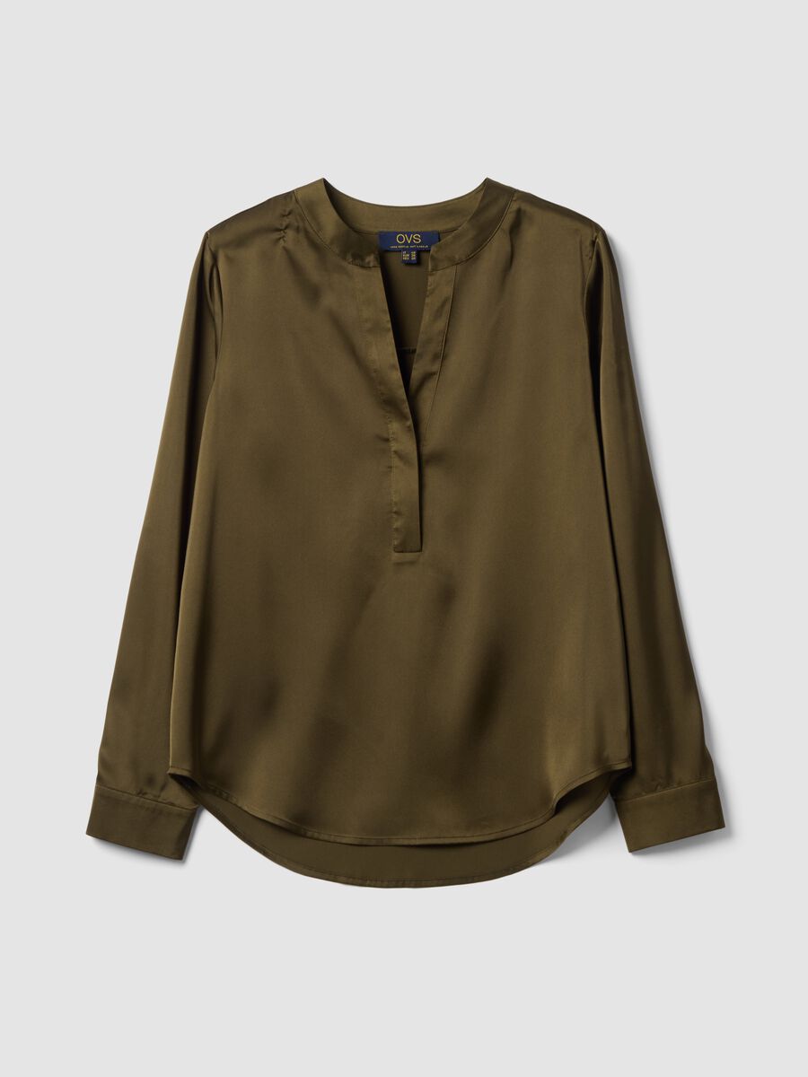 Camicia verde in tessuto elasticizzato con collo coreano_4