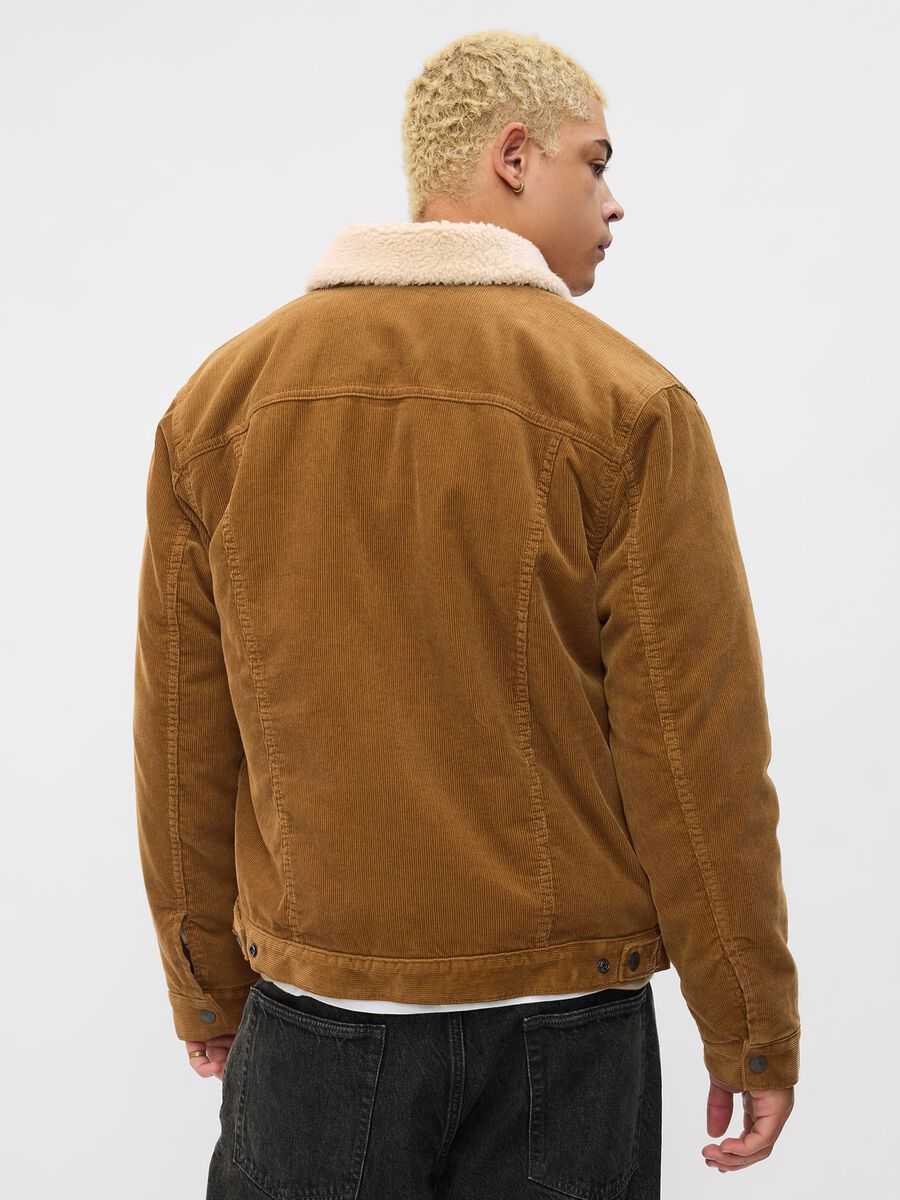 Short corduroy jacket with sherpa lining_2