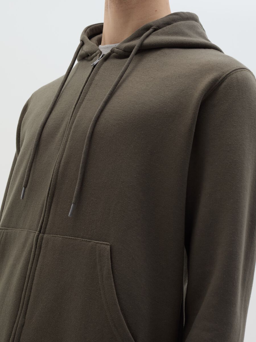 Essential full-zip sweatshirt with hood_2