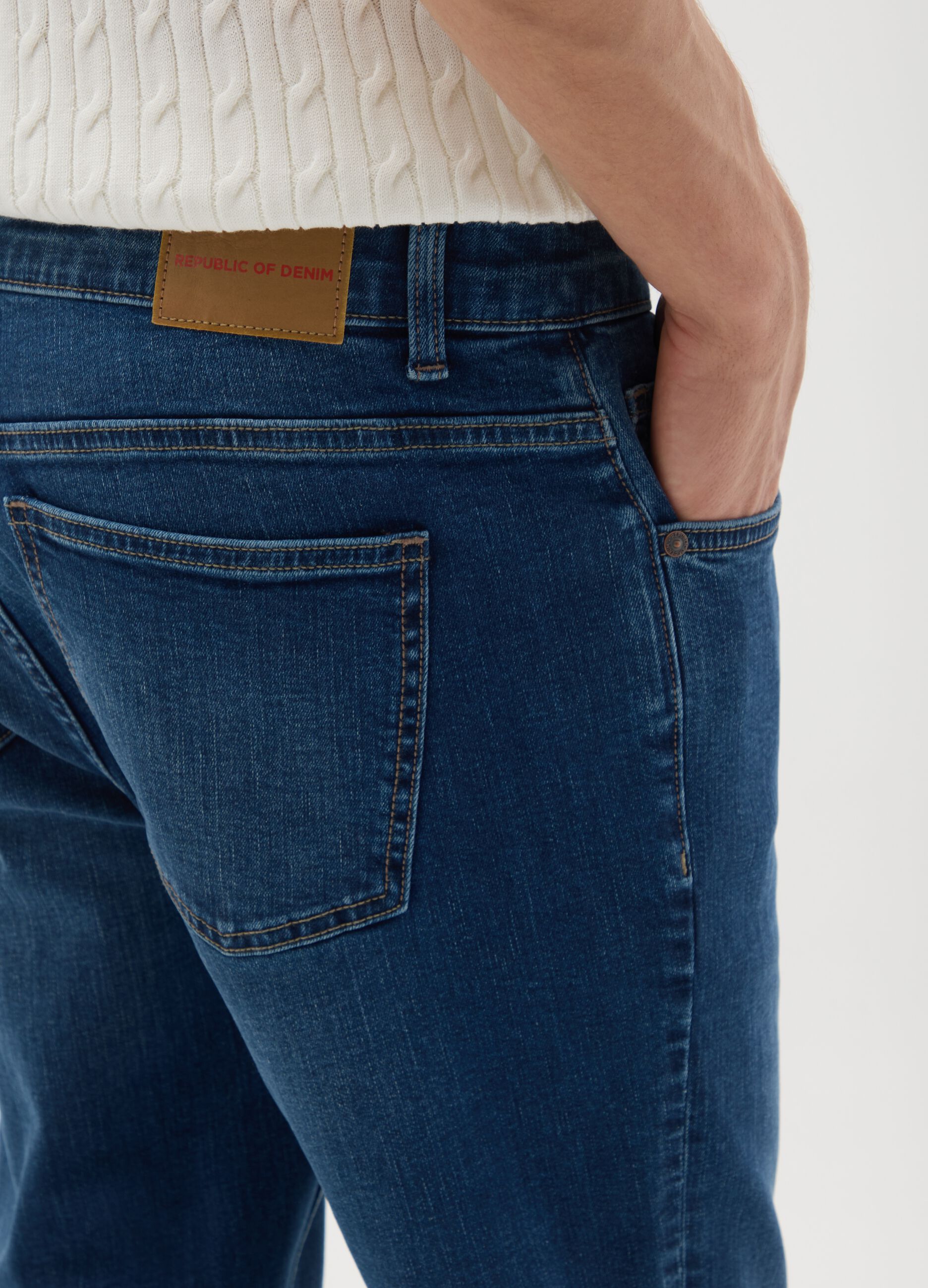 Men's Slim Fit Blue Denim Jeans