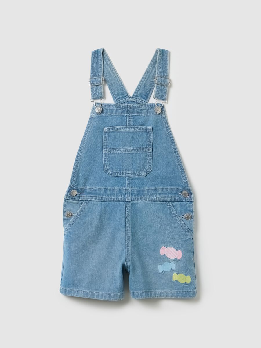 Girls’ regular fit dungaree shorts in cotton denim_0