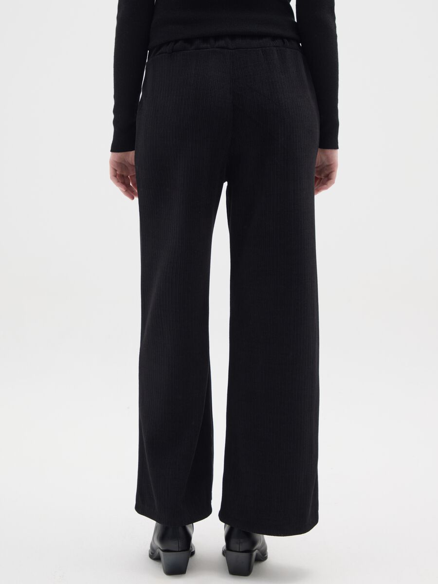 Black Wide-Leg Regular Fit Trousers_2