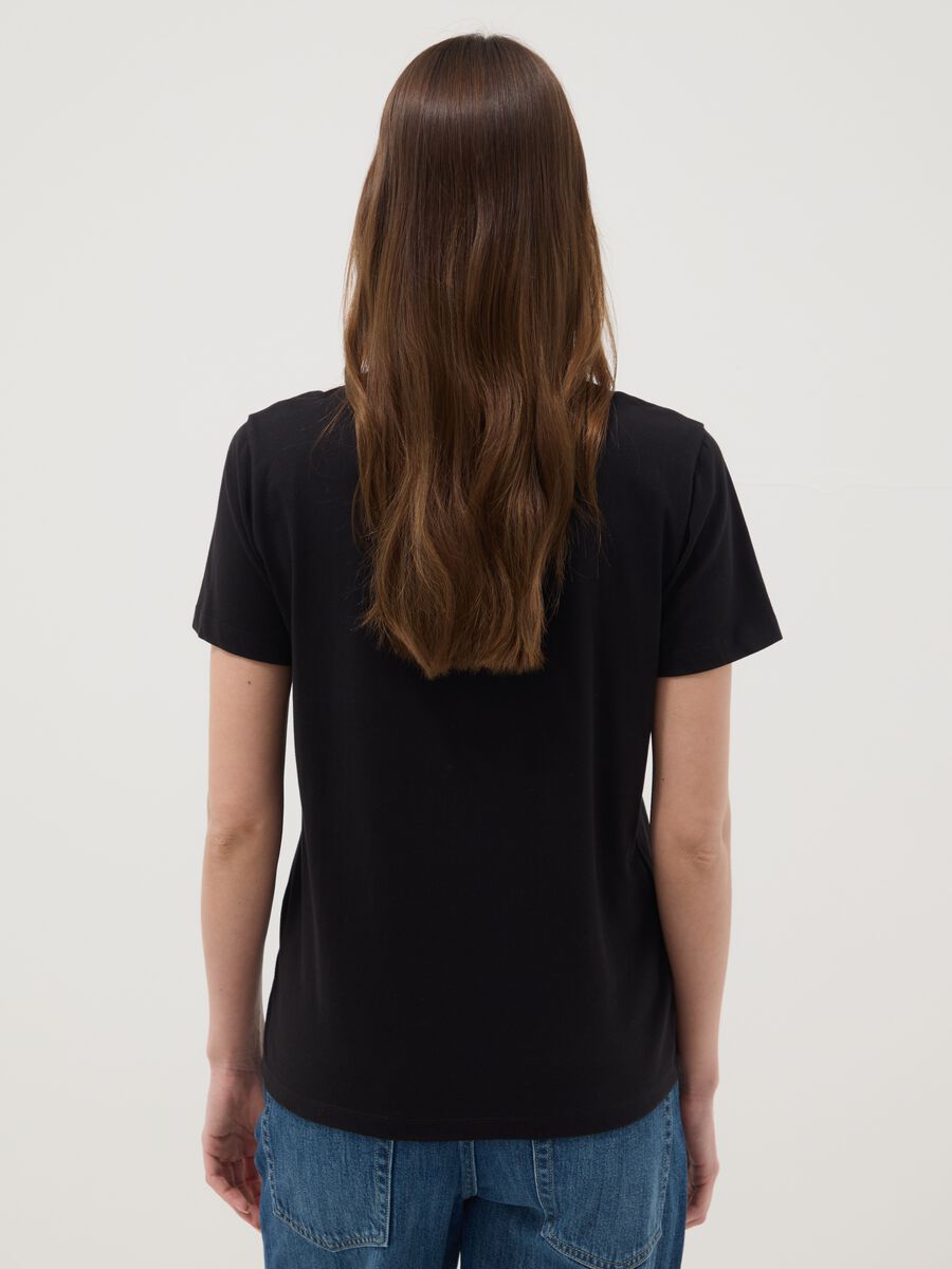 T-shirt in puro cotone nero regular fit con stampa K-Pop Demon Hunters_3