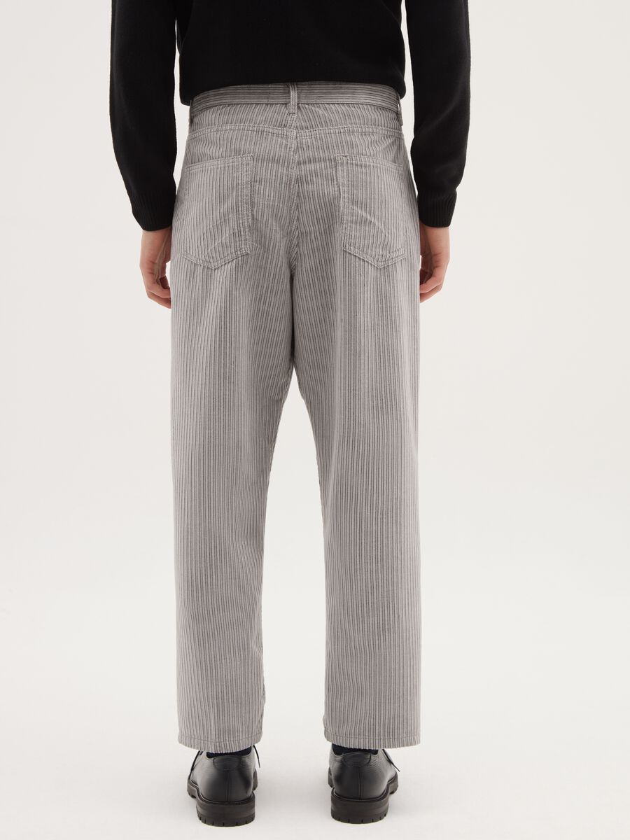 Grey cotton blend corduroy regular fit trousers_2