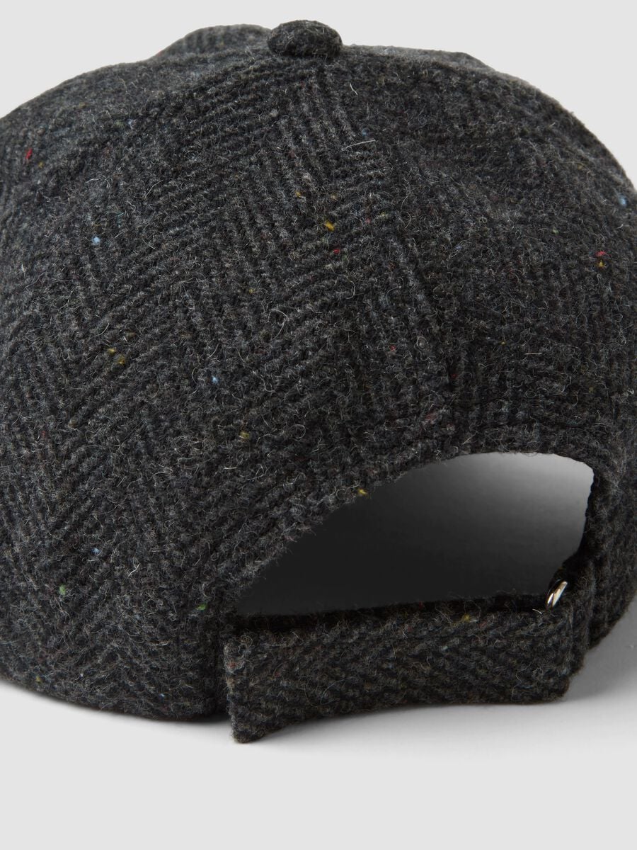 Cappello baseball grigio in misto lana e viscosa_2