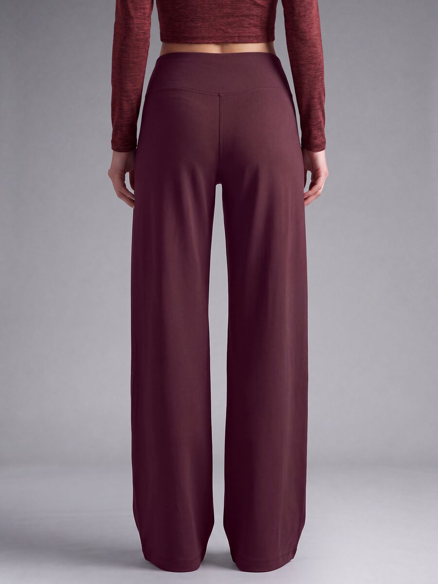 Pantaloni viola wide leg in tessuto elasticizzato_3