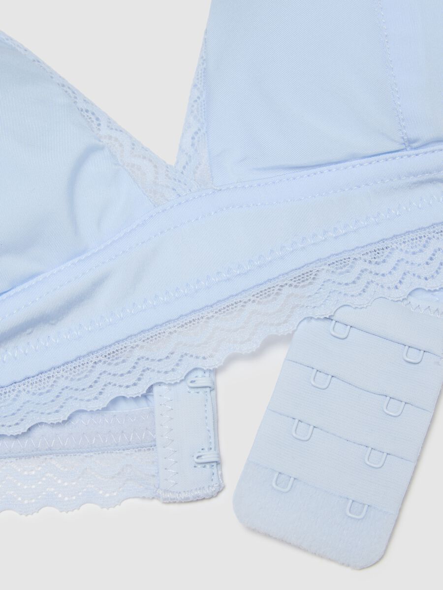 Blue triangle bra with lace and thin straps_5