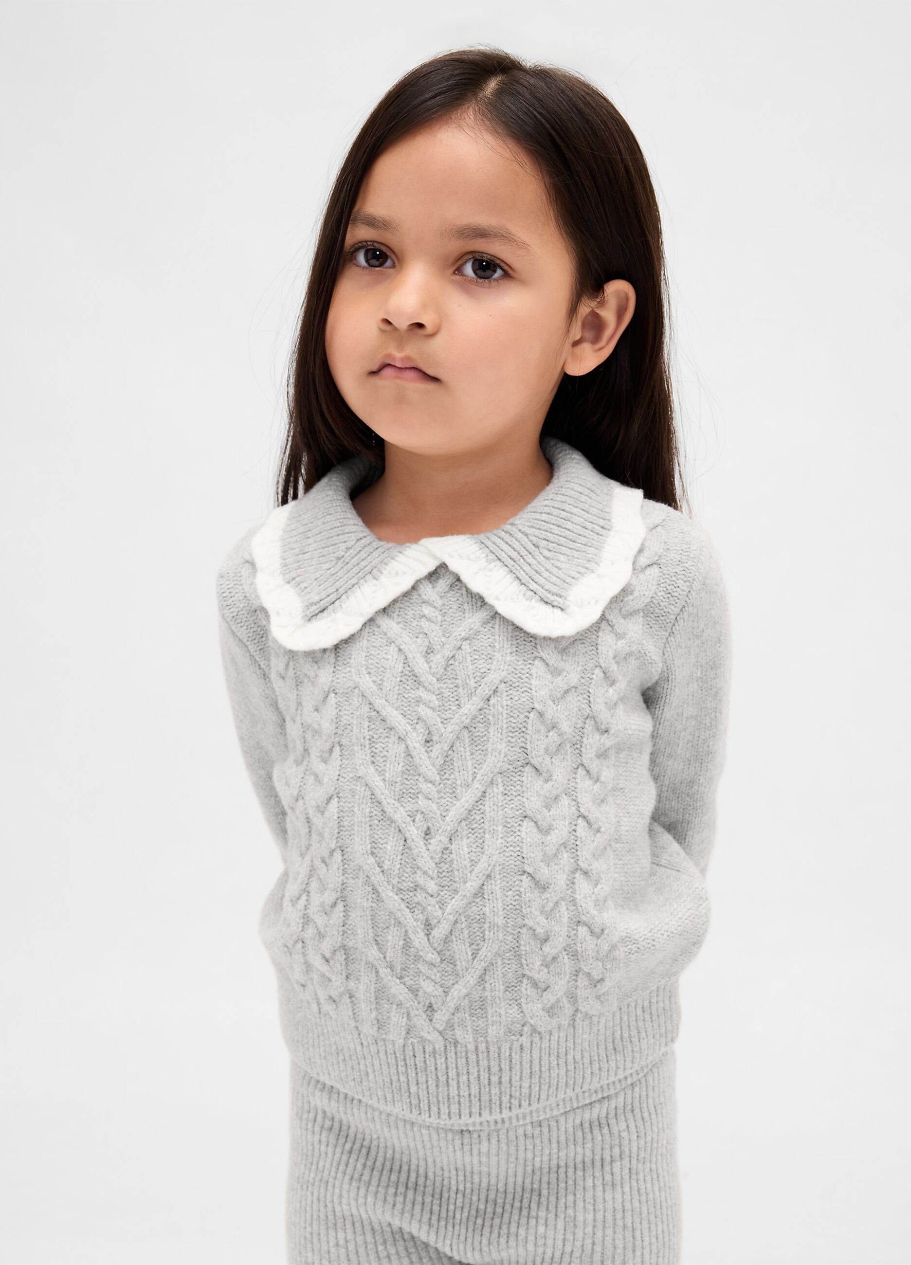 Grey girl's sweater with lace collar